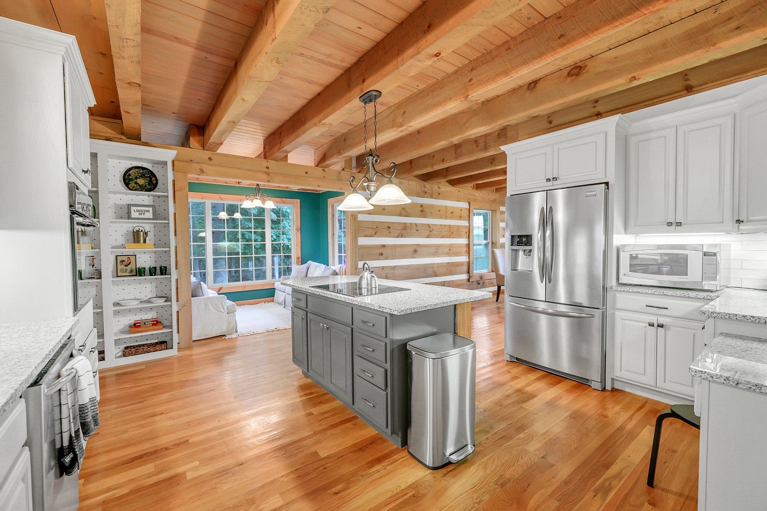 Cross Plains, Tennessee, 37049, United States, 4 Bedrooms Bedrooms, ,3 BathroomsBathrooms,Residential,Active,1929704