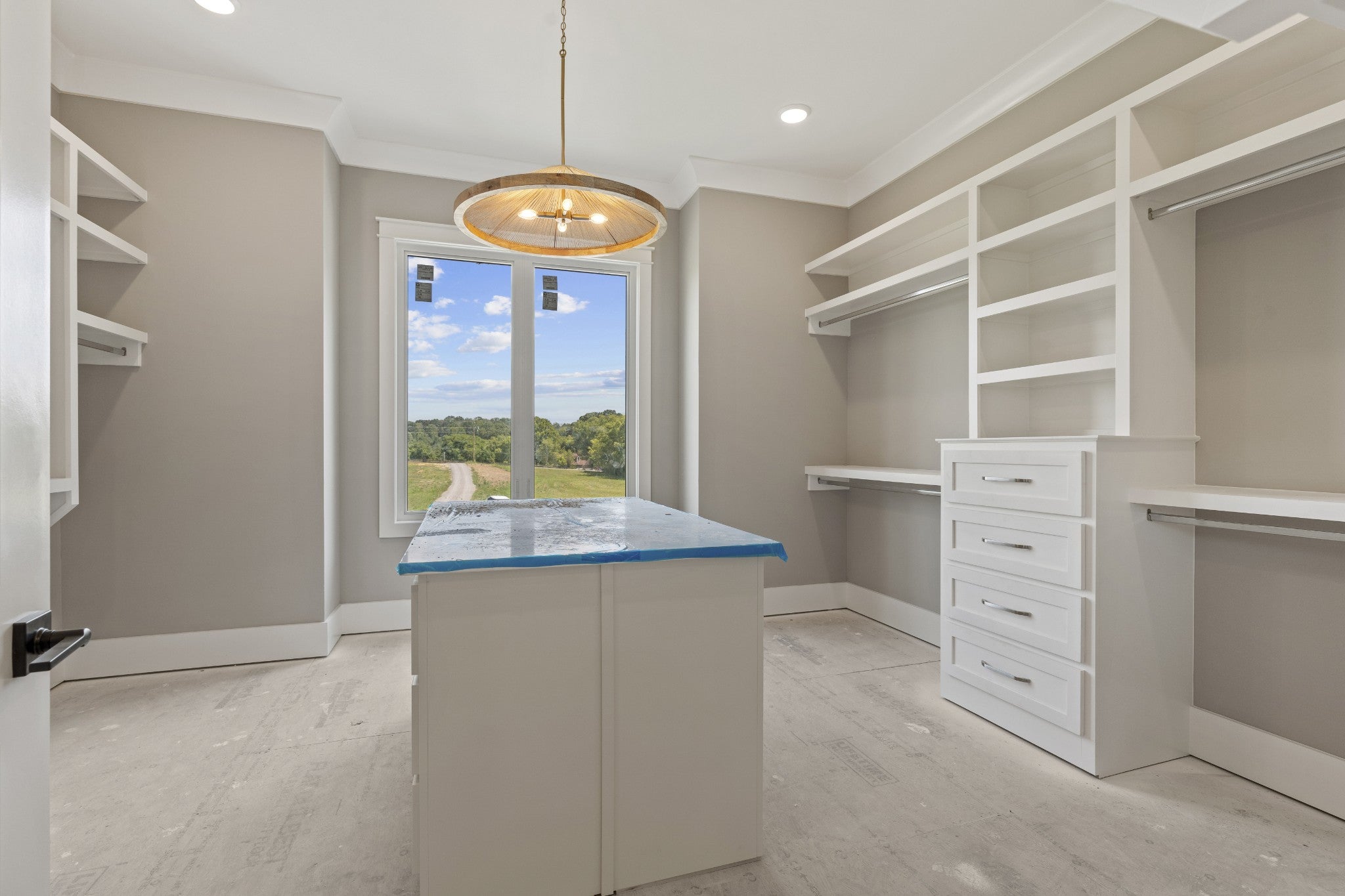 Lebanon, Tennessee, 37090, United States, 5 Bedrooms Bedrooms, ,7 BathroomsBathrooms,Residential,Active,1927656