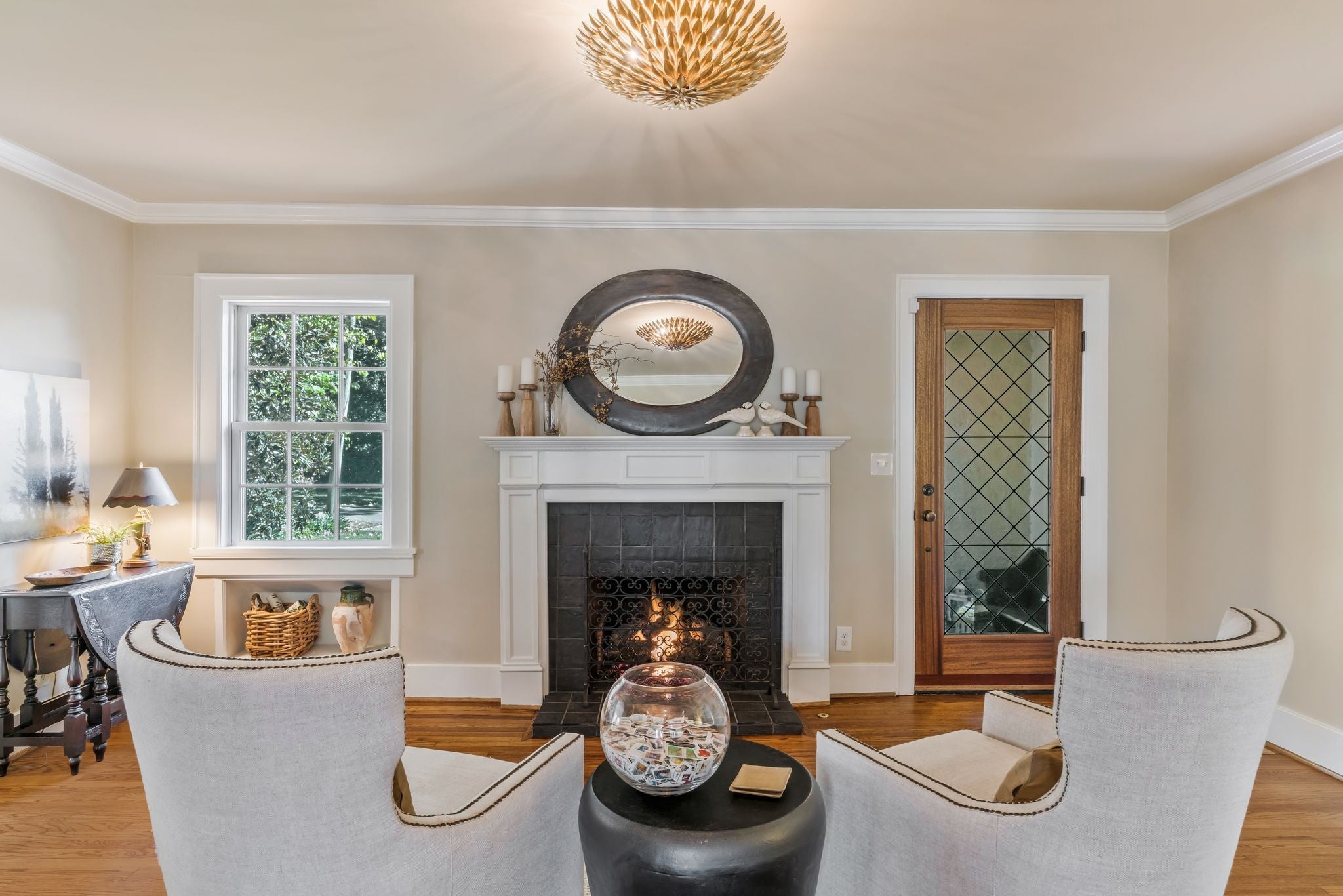 Nashville, Tennessee, 37215, United States, 4 Bedrooms Bedrooms, ,5 BathroomsBathrooms,Residential,Active,1988489