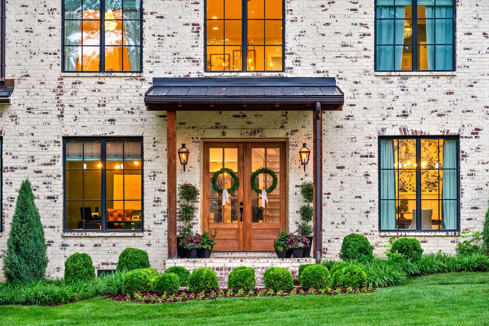 Clarksville, Tennessee, 37043, United States, 7 Bedrooms Bedrooms, ,4 BathroomsBathrooms,Residential,Active,1994960