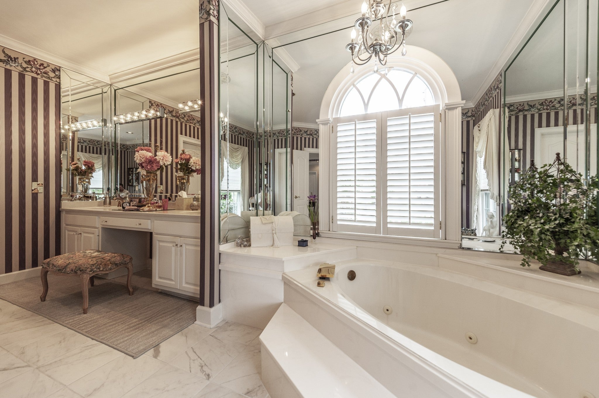 Hendersonville, Tennessee, 37075, United States, 4 Bedrooms Bedrooms, ,4 BathroomsBathrooms,Residential,Active,2003550