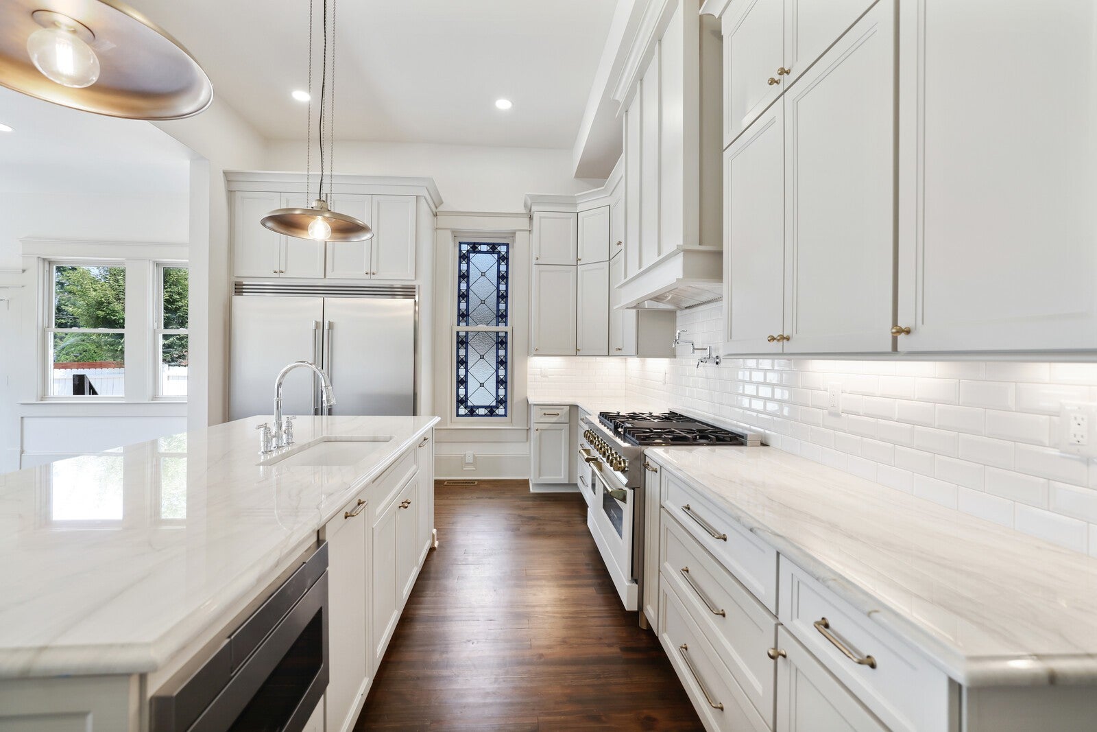 Nashville, Tennessee, 37204, United States, 4 Bedrooms Bedrooms, ,4 BathroomsBathrooms,Residential,Active,1922332