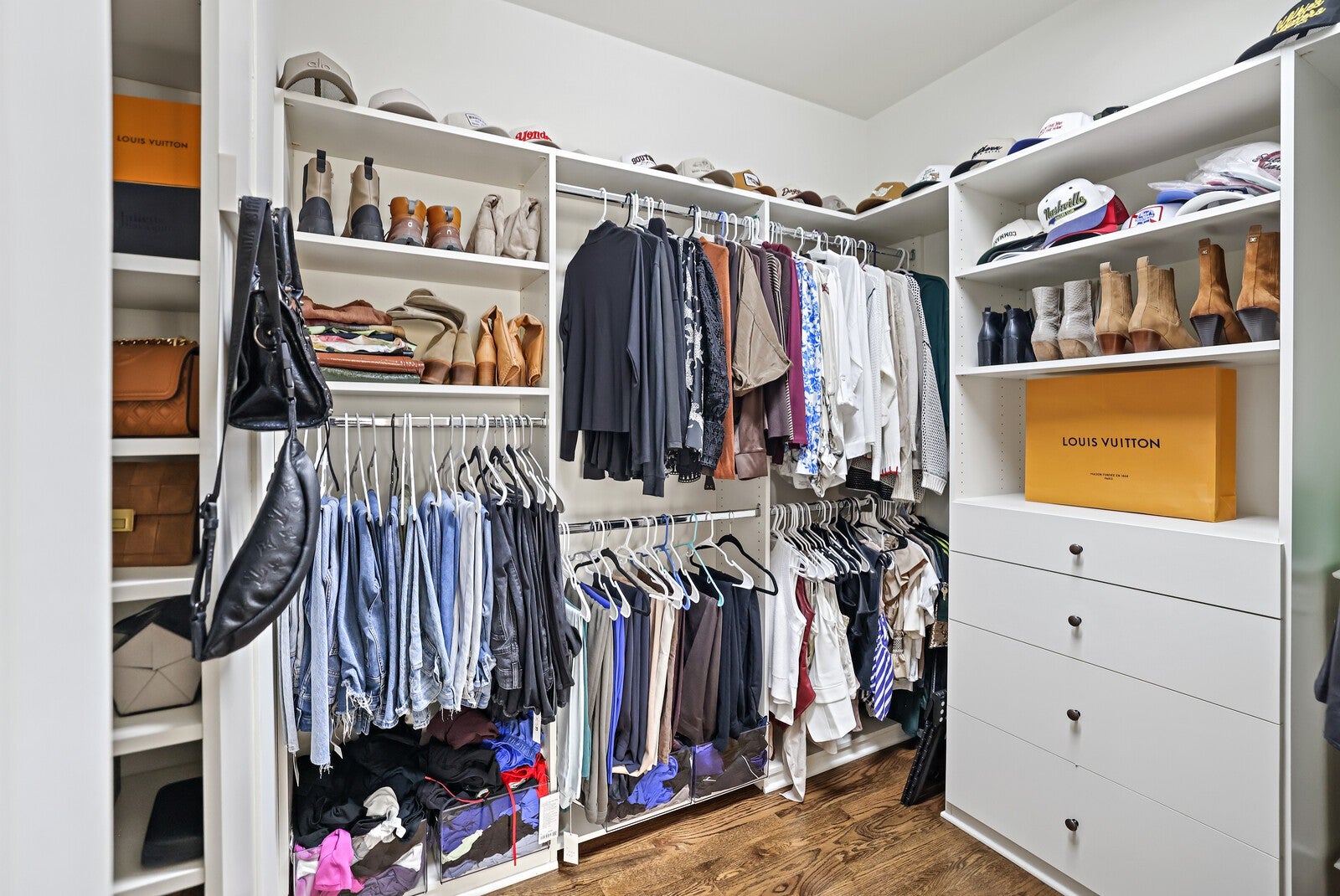 Lebanon, Tennessee, 37087, United States, 4 Bedrooms Bedrooms, ,4 BathroomsBathrooms,Residential,Active,1994975