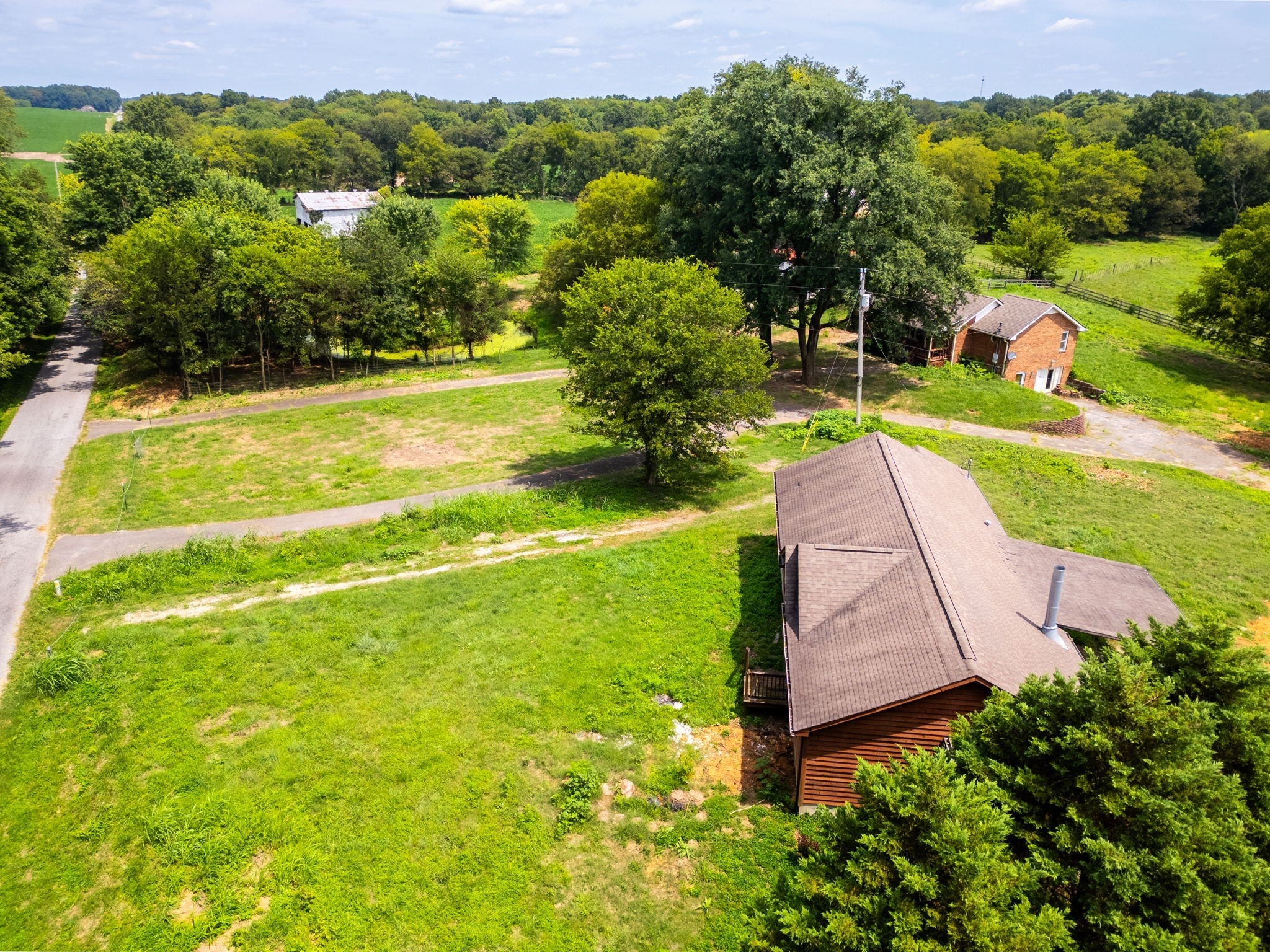 Adams, Tennessee, 37010, United States, 1 Bedroom Bedrooms, ,2 BathroomsBathrooms,Residential,Active,1907982