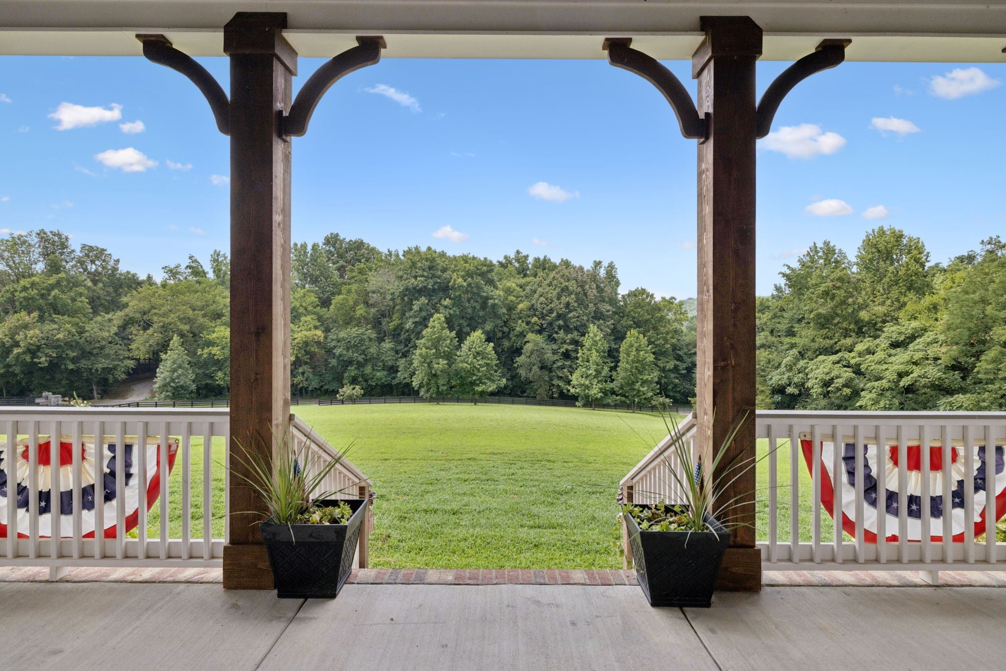 College Grove, Tennessee, 37046, United States, 4 Bedrooms Bedrooms, ,4 BathroomsBathrooms,Residential,Active,1903190