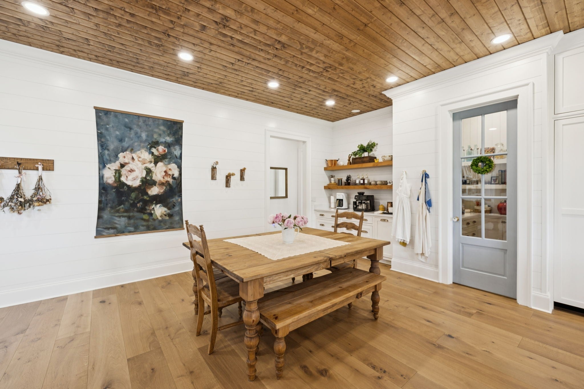 Mount Juliet, Tennessee, 37122, United States, 4 Bedrooms Bedrooms, ,6 BathroomsBathrooms,Residential,Active,1968412