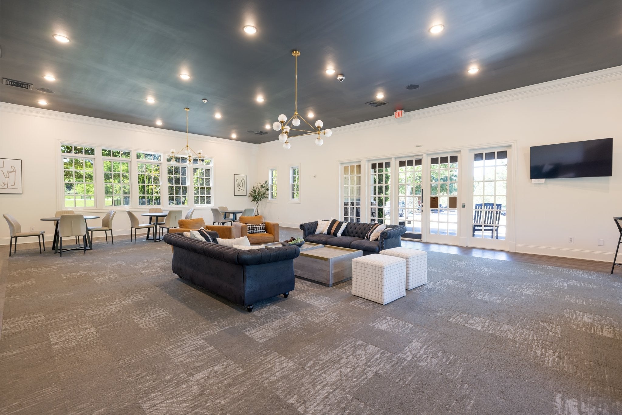 Thompsons Station, Tennessee, 37179, United States, 5 Bedrooms Bedrooms, ,5 BathroomsBathrooms,Residential,Active,2028176