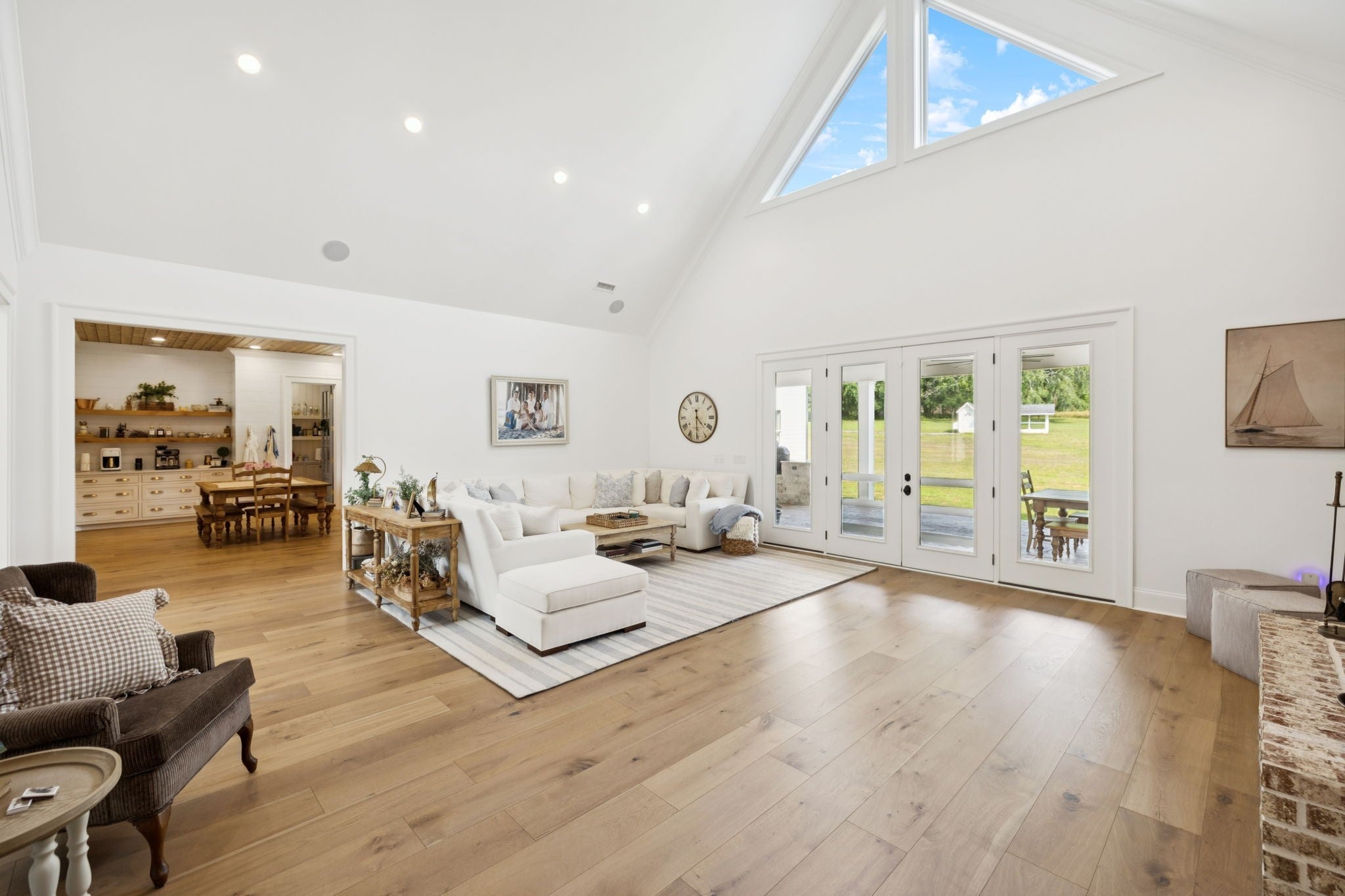 Mount Juliet, Tennessee, 37122, United States, 4 Bedrooms Bedrooms, ,6 BathroomsBathrooms,Residential,Active,1968412