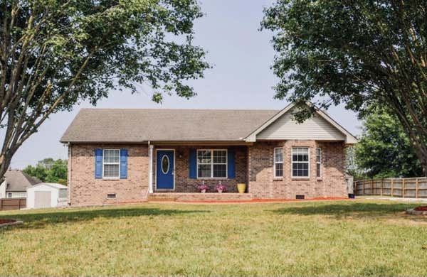 120 IRISH OAKS DR, PORTLAND, TN 37148 - Image 1