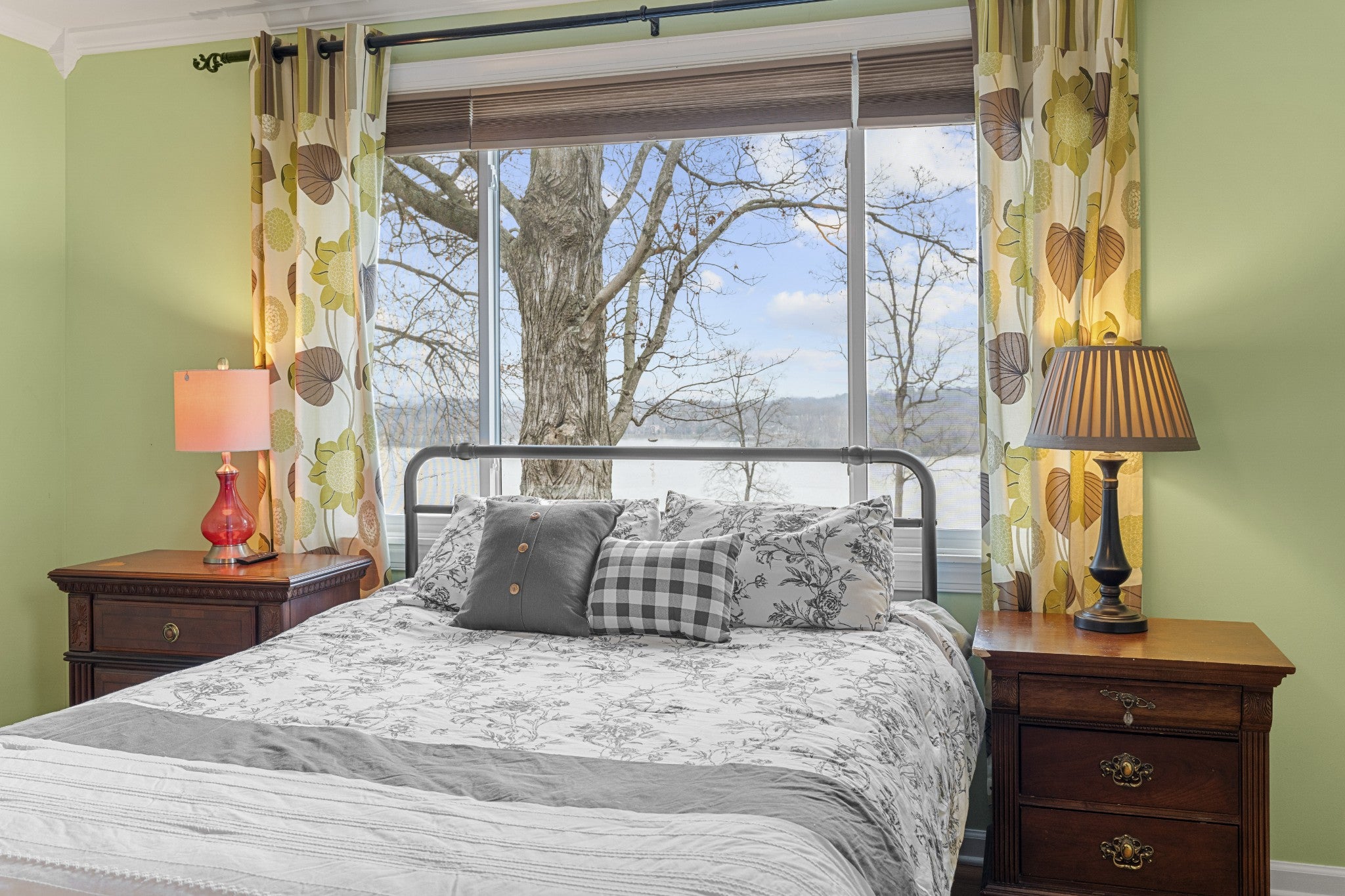 Old Hickory, Tennessee, 37138, United States, 4 Bedrooms Bedrooms, ,2 BathroomsBathrooms,Residential,Active,2008731