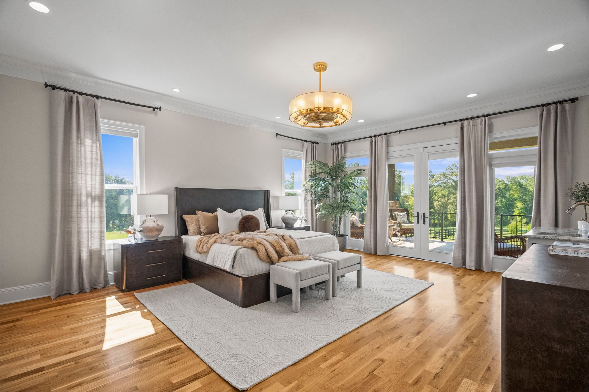 Cross Plains, Tennessee, 37049, United States, 5 Bedrooms Bedrooms, ,6 BathroomsBathrooms,Residential,Active,1919379