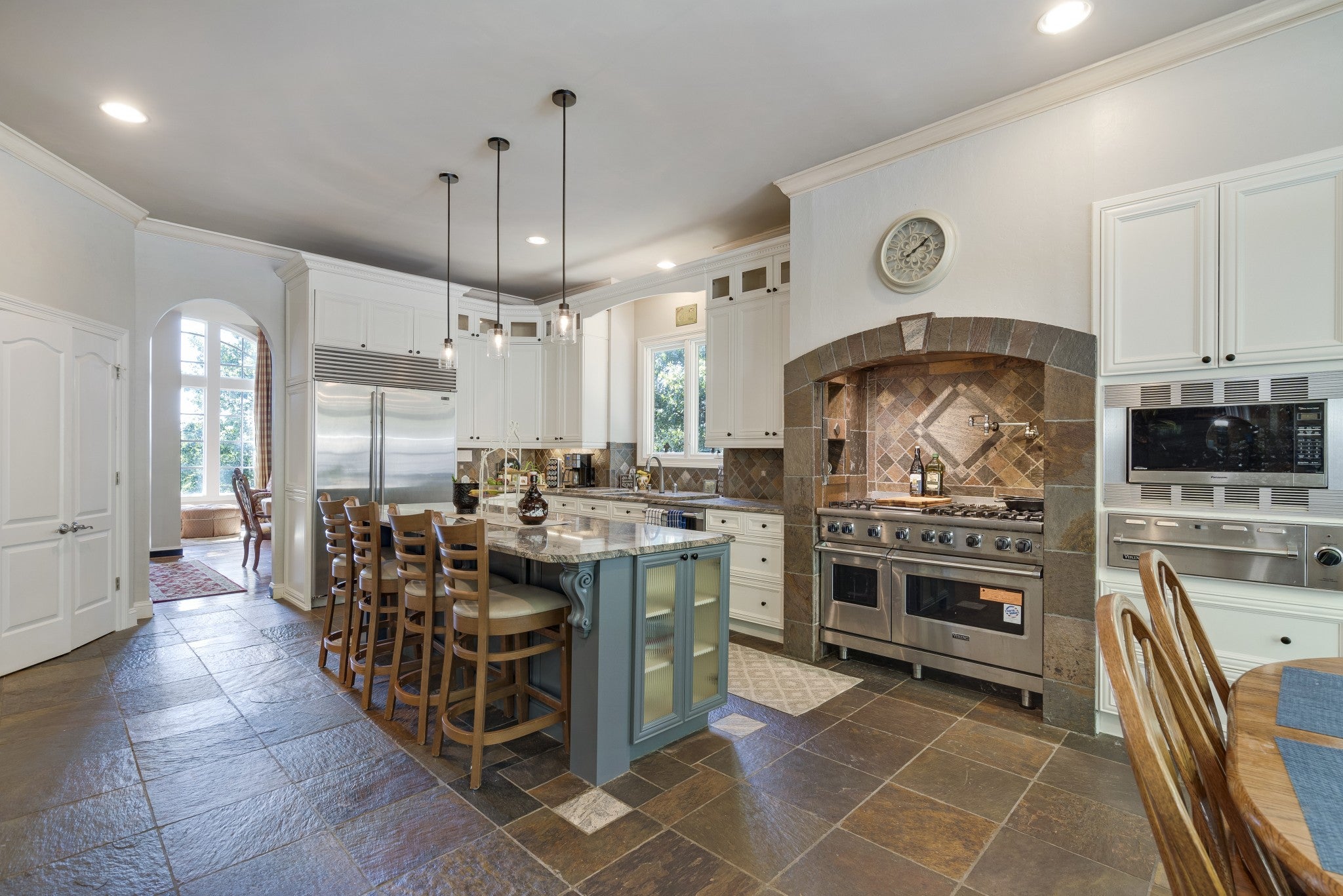 Franklin, Tennessee, 37069, United States, 5 Bedrooms Bedrooms, ,5 BathroomsBathrooms,Residential,Active,1965859