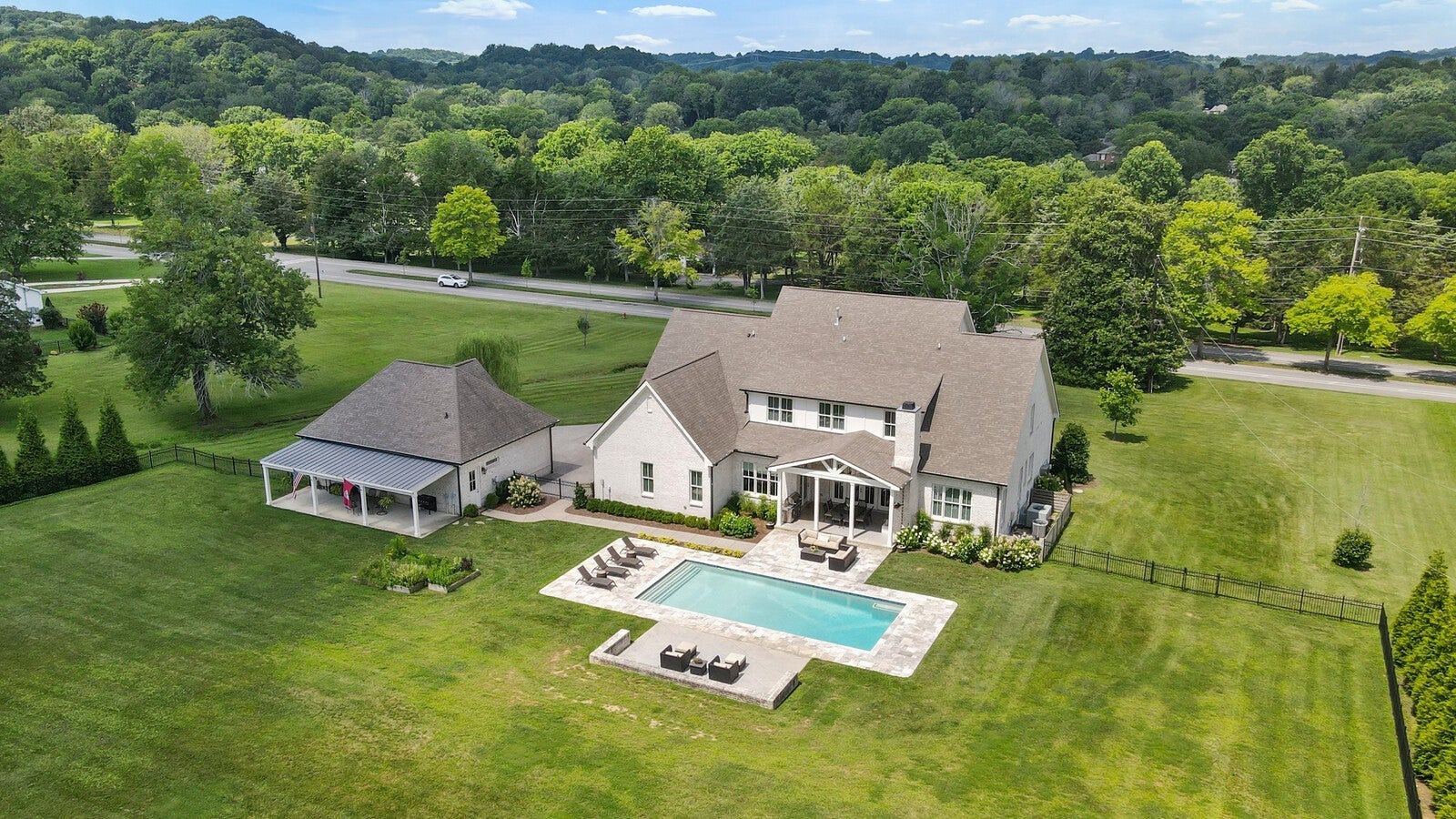 Franklin, Tennessee, 37069, United States, 5 Bedrooms Bedrooms, ,7 BathroomsBathrooms,Residential,Active,1894546