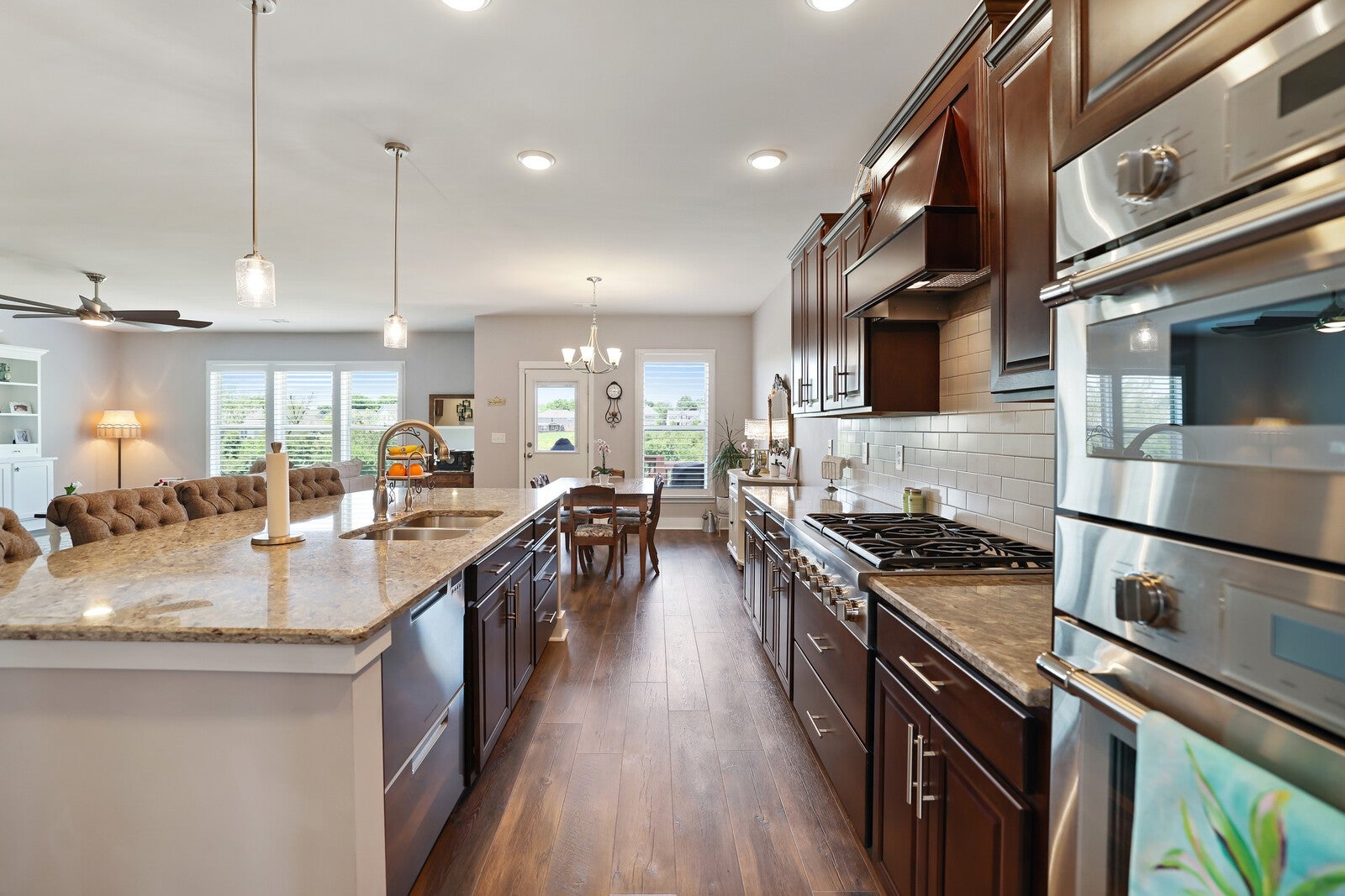 Spring Hill, Tennessee, 37174, United States, 5 Bedrooms Bedrooms, ,5 BathroomsBathrooms,Residential,Active,1790153