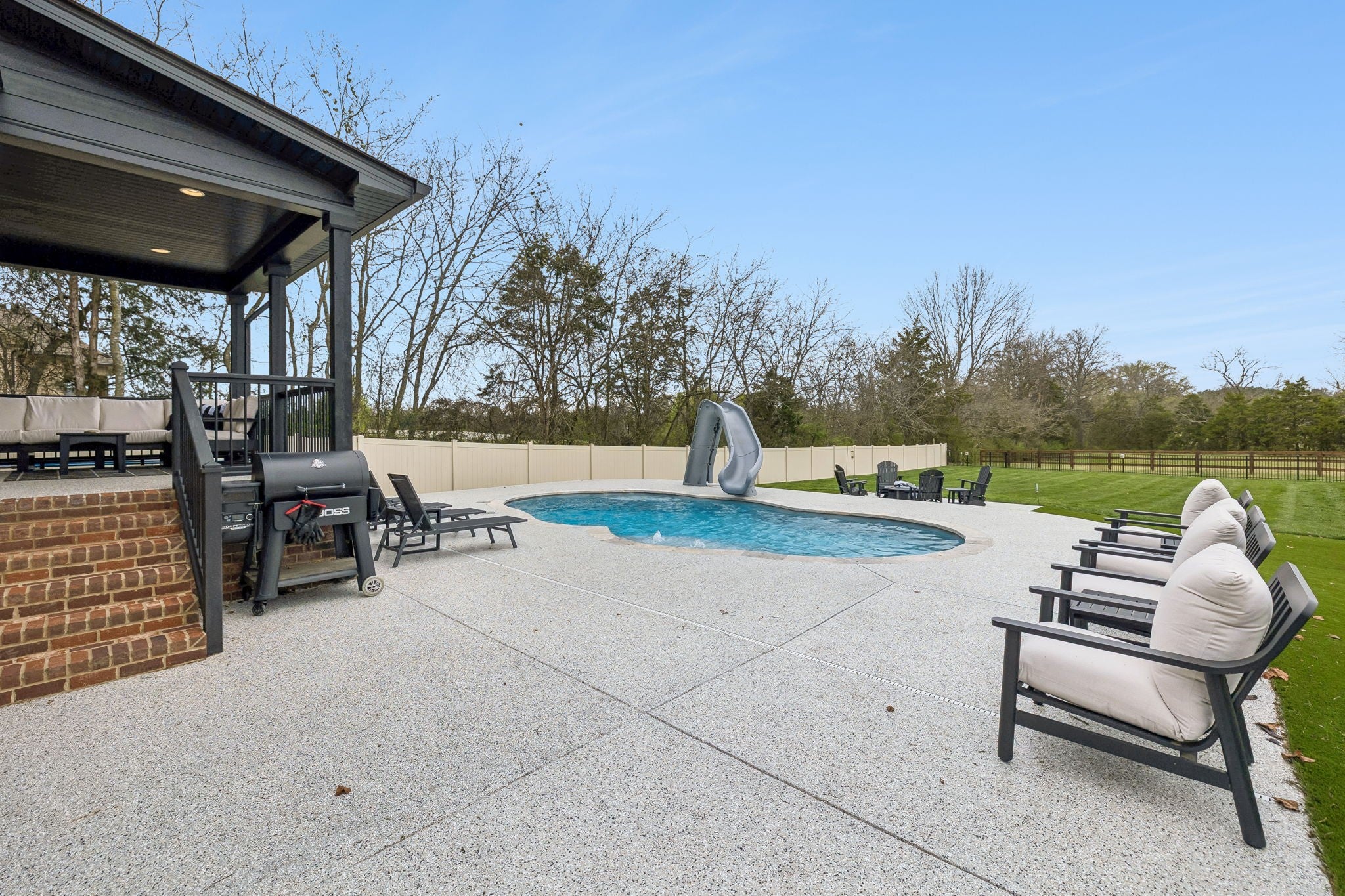 Lebanon, Tennessee, 37087, United States, 4 Bedrooms Bedrooms, ,3 BathroomsBathrooms,Residential,Active,2028529