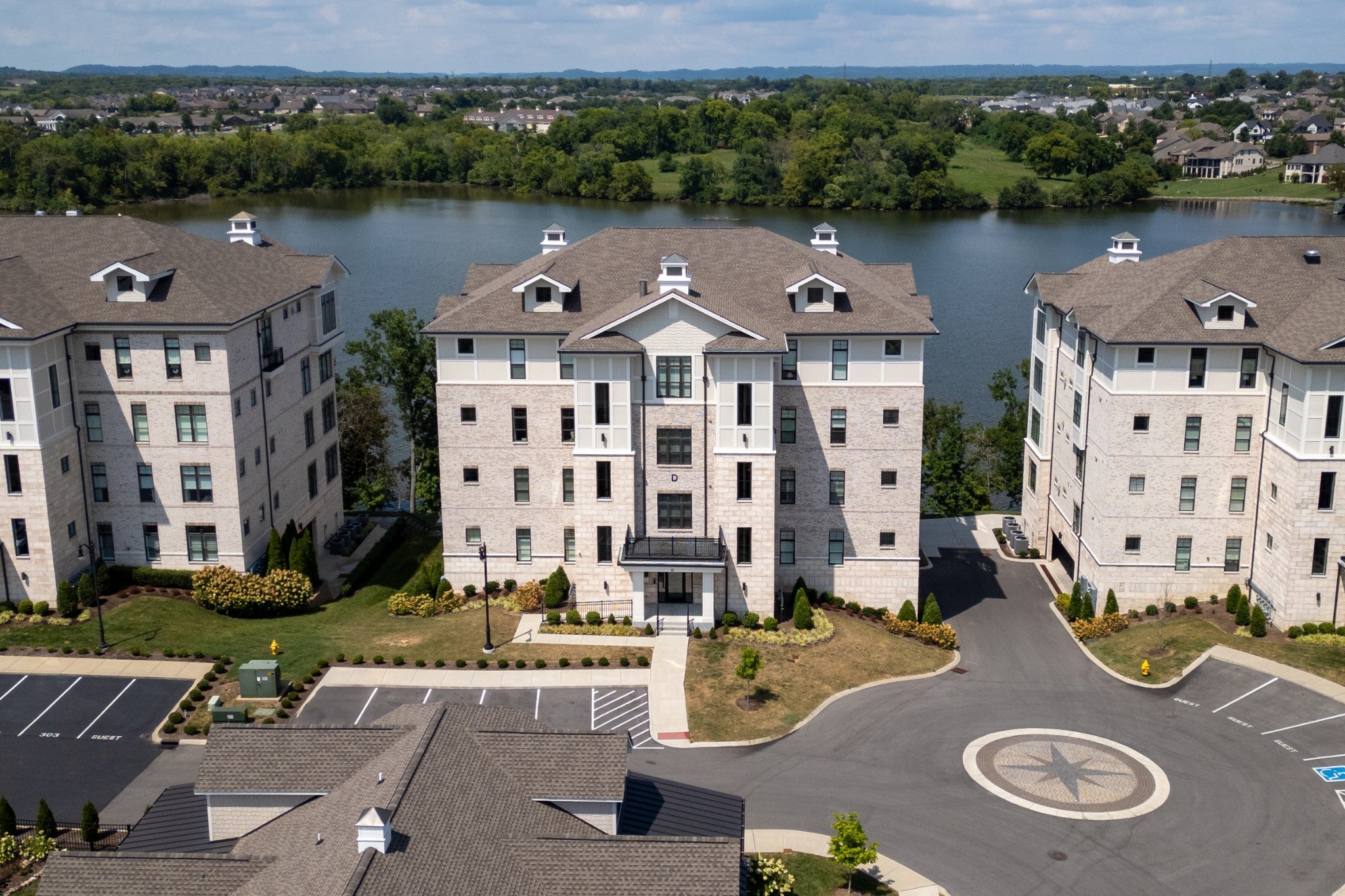 Gallatin, Tennessee, 37066, United States, 3 Bedrooms Bedrooms, ,3 BathroomsBathrooms,Residential,Active,1936607