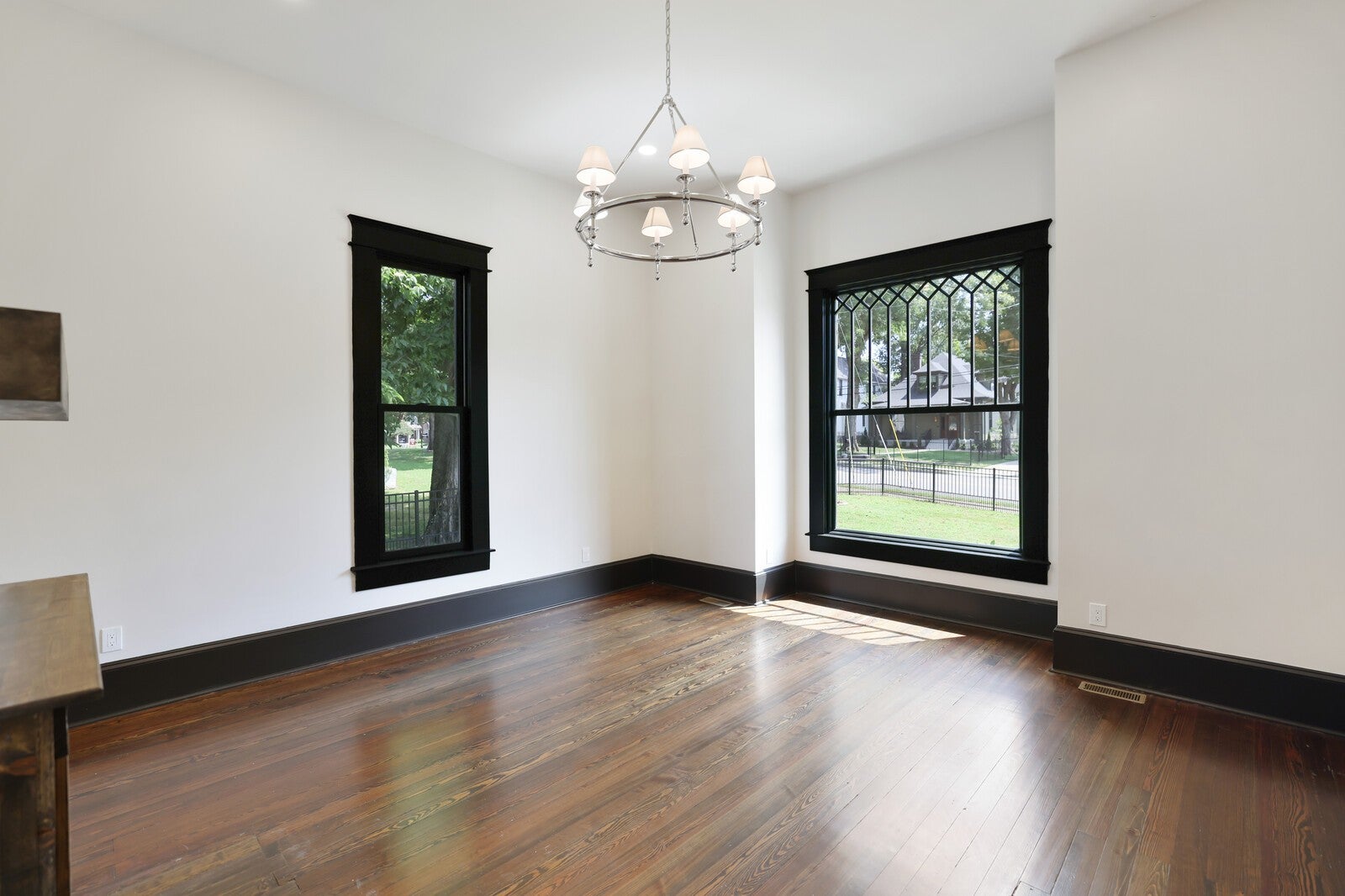Nashville, Tennessee, 37204, United States, 4 Bedrooms Bedrooms, ,4 BathroomsBathrooms,Residential,Active,1922332