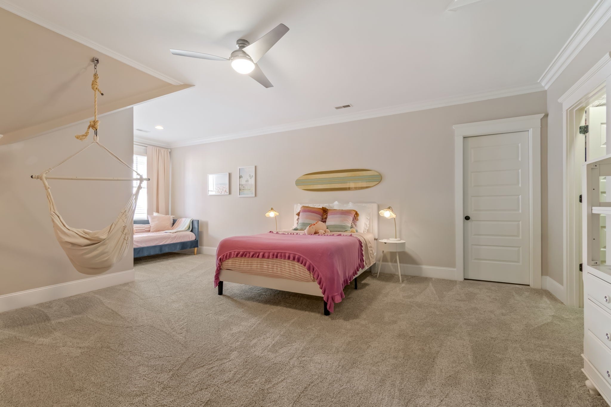 Thompsons Station, Tennessee, 37179, United States, 5 Bedrooms Bedrooms, ,5 BathroomsBathrooms,Residential,Active,2028176