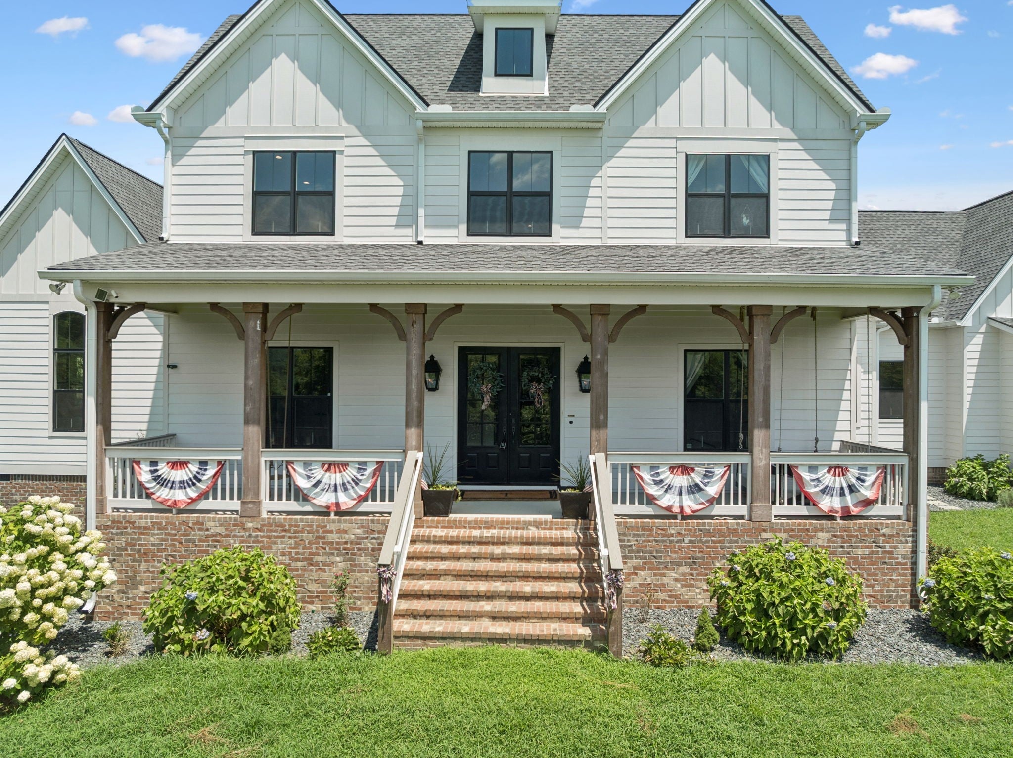 College Grove, Tennessee, 37046, United States, 4 Bedrooms Bedrooms, ,4 BathroomsBathrooms,Residential,Active,1903190