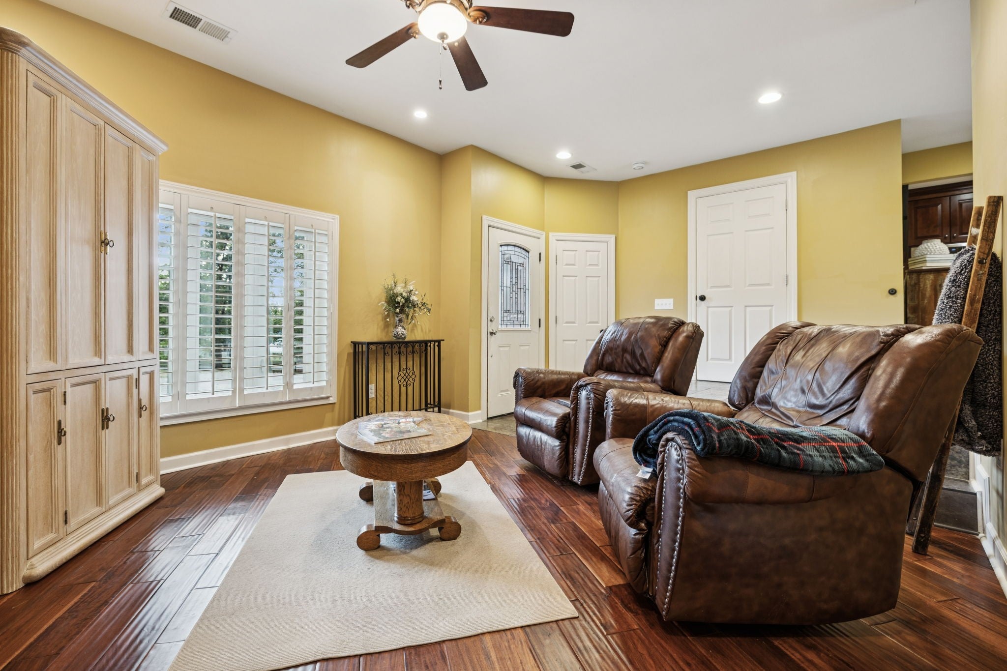 Hermitage, Tennessee, 37076, United States, 4 Bedrooms Bedrooms, ,3 BathroomsBathrooms,Residential,Active,1945343