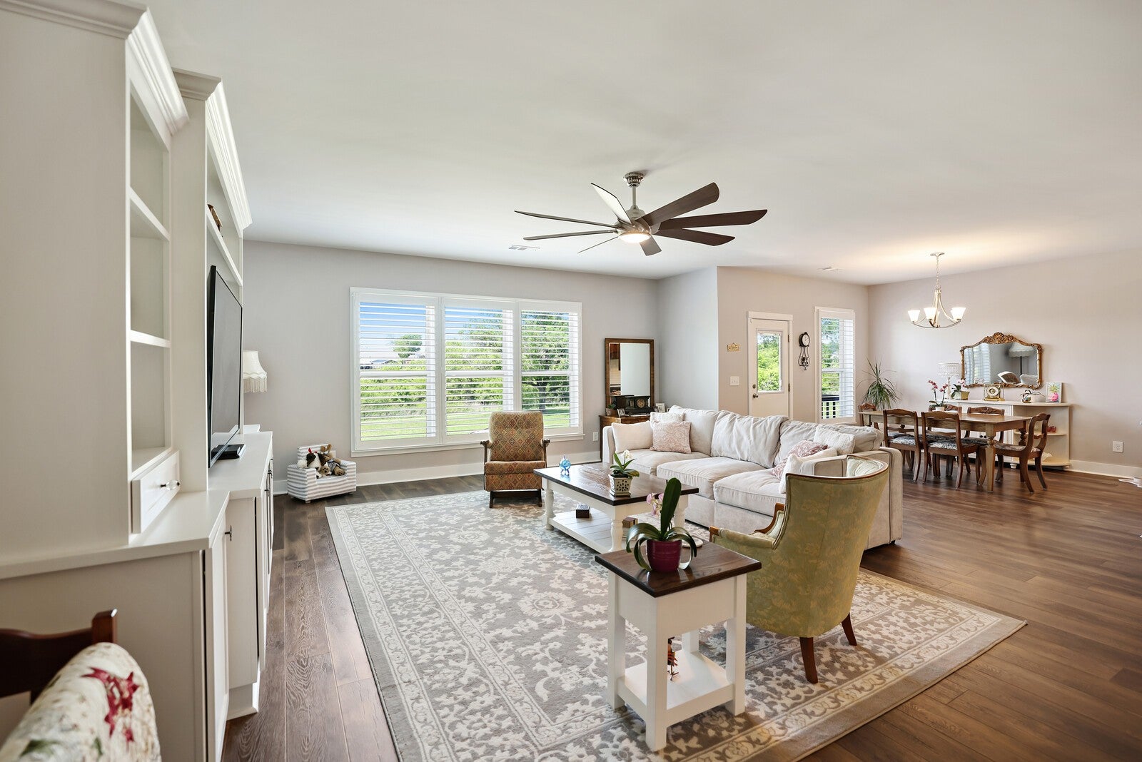 Spring Hill, Tennessee, 37174, United States, 5 Bedrooms Bedrooms, ,5 BathroomsBathrooms,Residential,Active,1790153