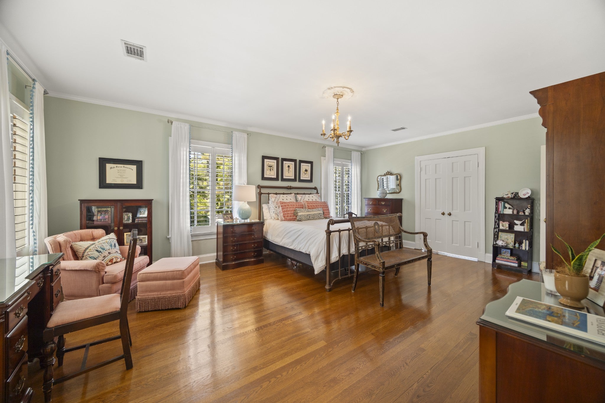 Columbia, Tennessee, 38401, United States, 4 Bedrooms Bedrooms, ,6 BathroomsBathrooms,Residential,Active,1944070