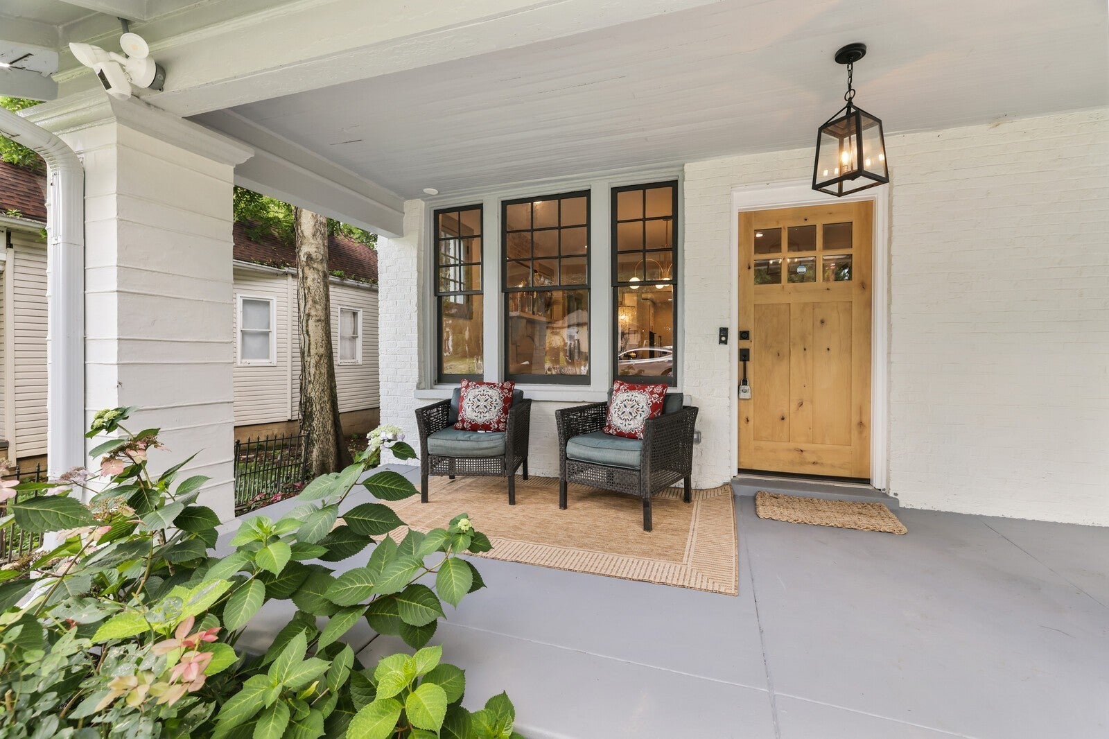 Nashville, Tennessee, 37206, United States, 4 Bedrooms Bedrooms, ,4 BathroomsBathrooms,Residential,Active,2007628