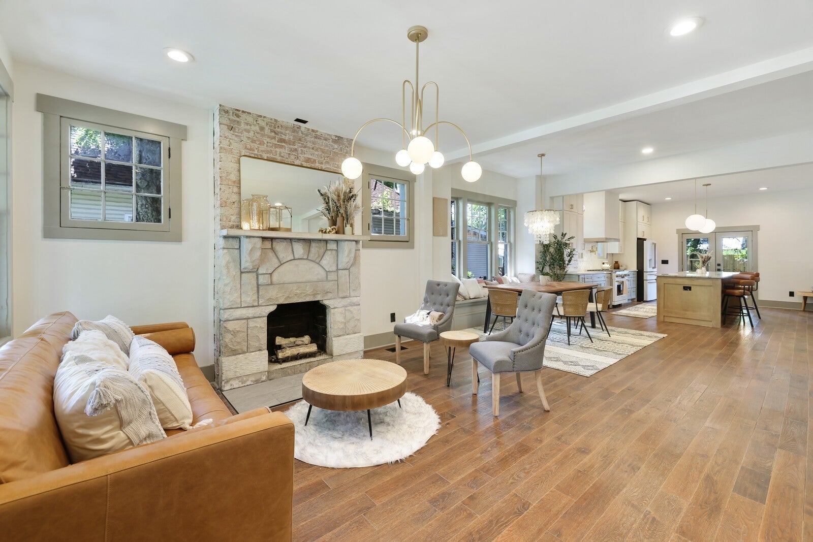 Nashville, Tennessee, 37206, United States, 4 Bedrooms Bedrooms, ,4 BathroomsBathrooms,Residential,Active,2007628