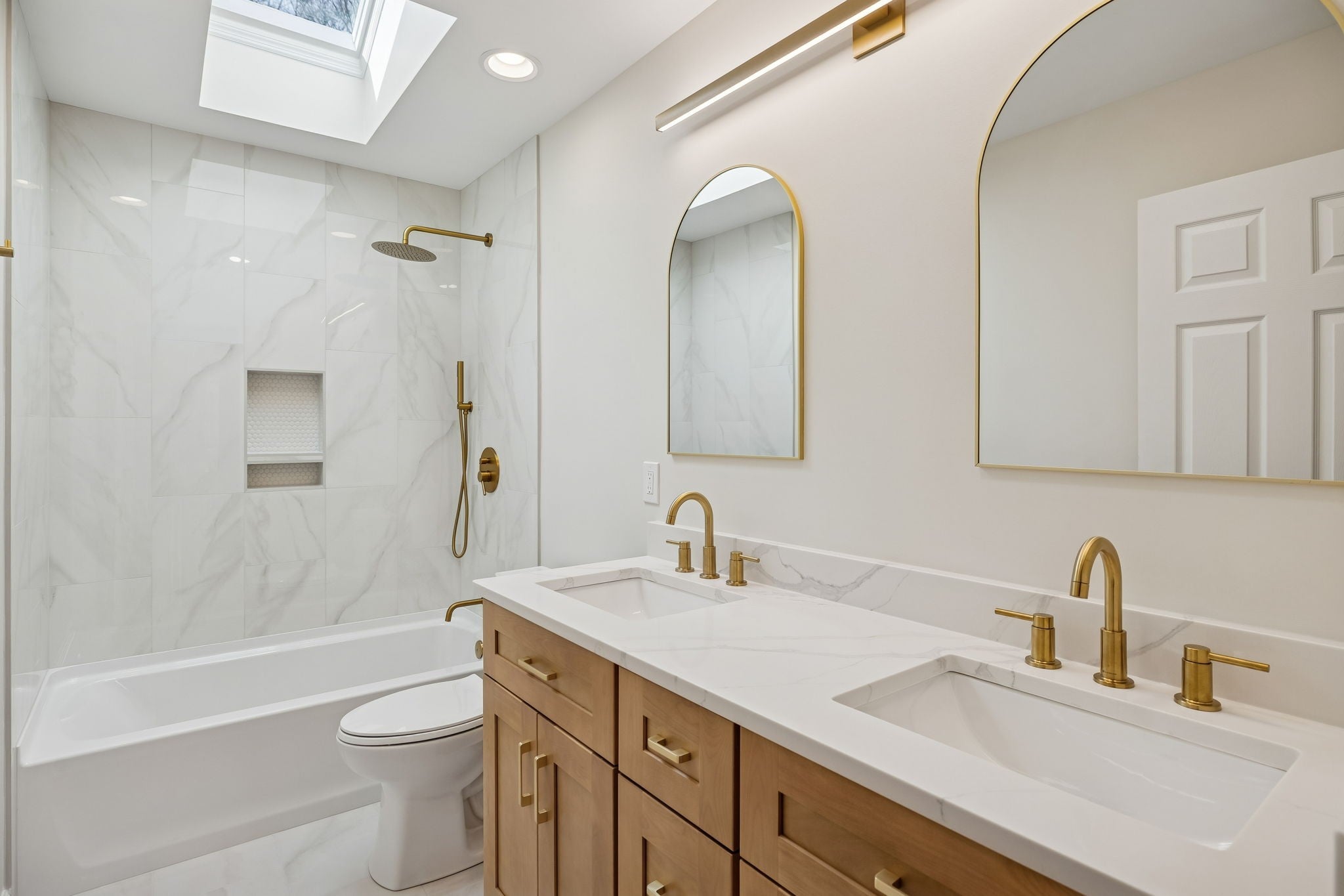 Brentwood, Tennessee, 37027, United States, 5 Bedrooms Bedrooms, ,5 BathroomsBathrooms,Residential,Active,2015259