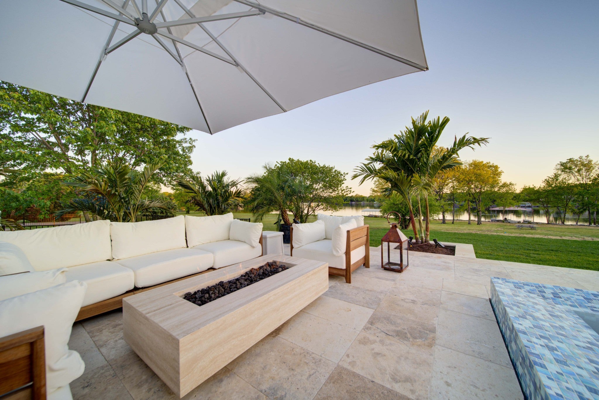 Gallatin, Tennessee, 37066, United States, 4 Bedrooms Bedrooms, ,5 BathroomsBathrooms,Residential,Active,1986918