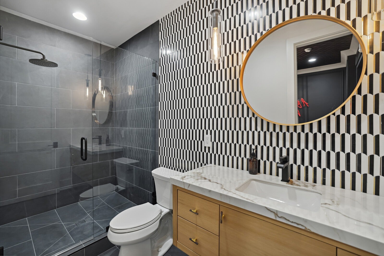 Franklin, Tennessee, 37067, United States, 5 Bedrooms Bedrooms, ,6 BathroomsBathrooms,Residential,Active,2009381