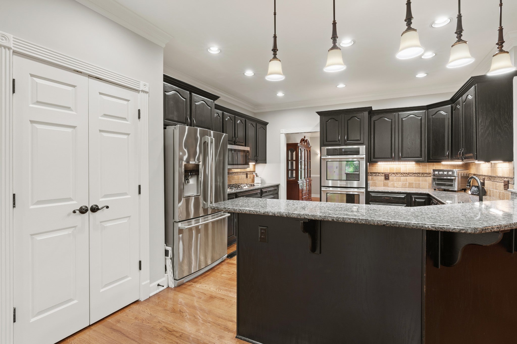 Gallatin, Tennessee, 37066, United States, 4 Bedrooms Bedrooms, ,5 BathroomsBathrooms,Residential,Active,1834473