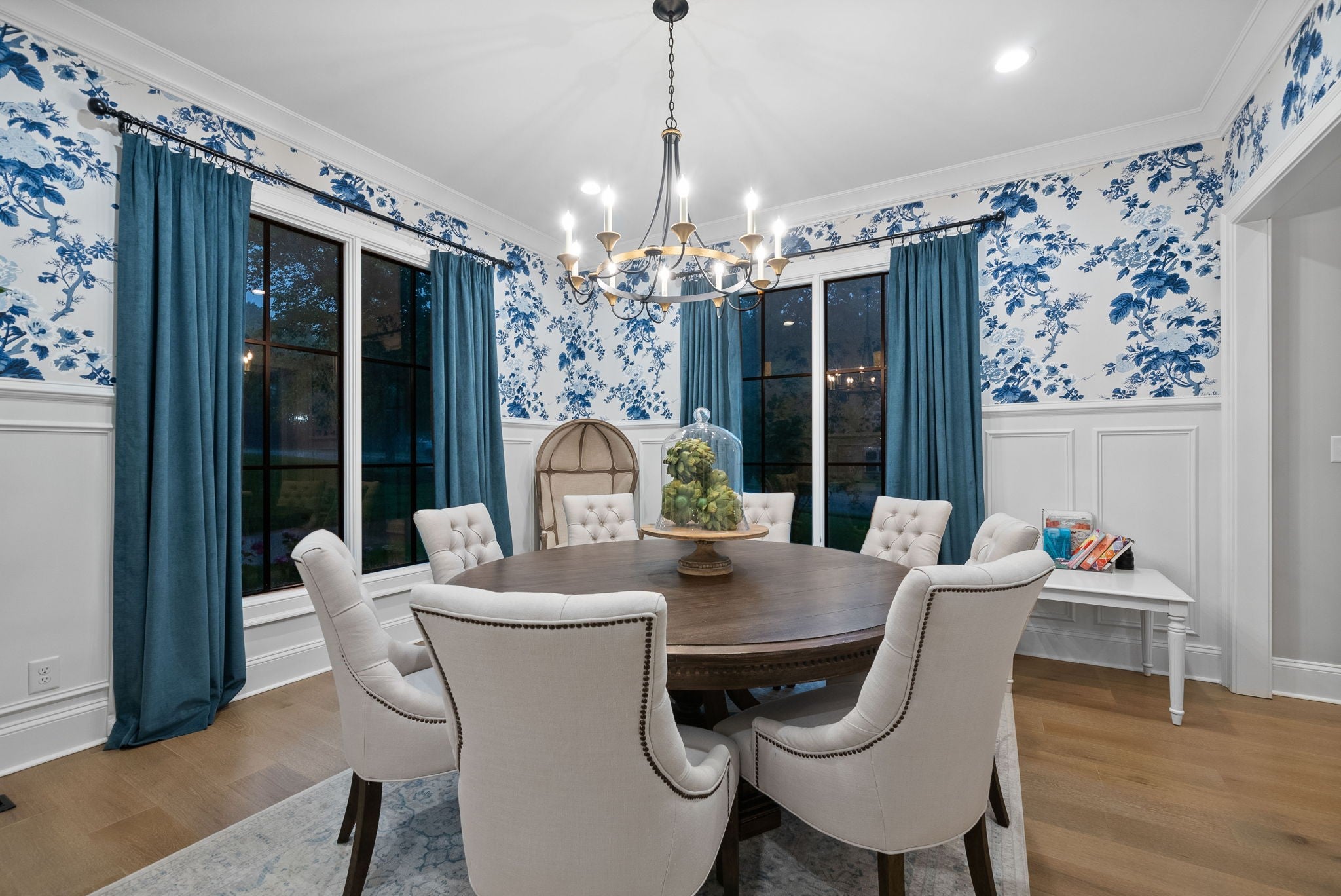 Clarksville, Tennessee, 37043, United States, 7 Bedrooms Bedrooms, ,4 BathroomsBathrooms,Residential,Active,1994960