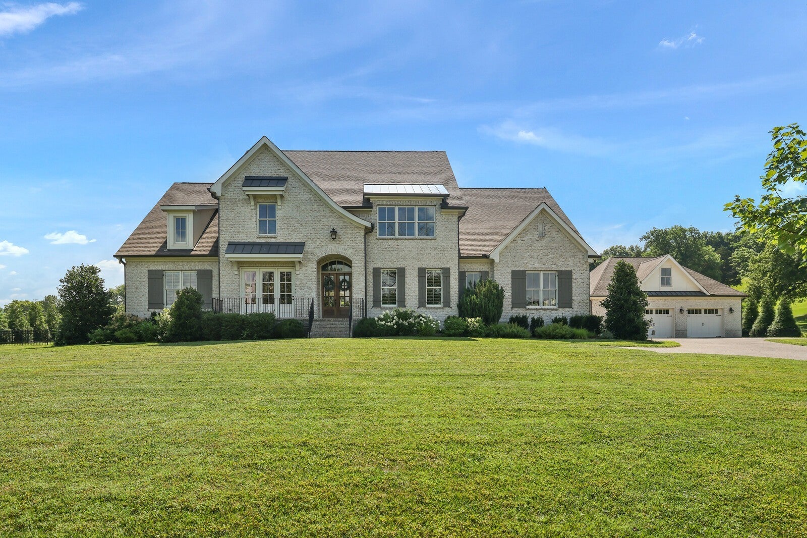 Franklin, Tennessee, 37069, United States, 5 Bedrooms Bedrooms, ,7 BathroomsBathrooms,Residential,Active,1894546