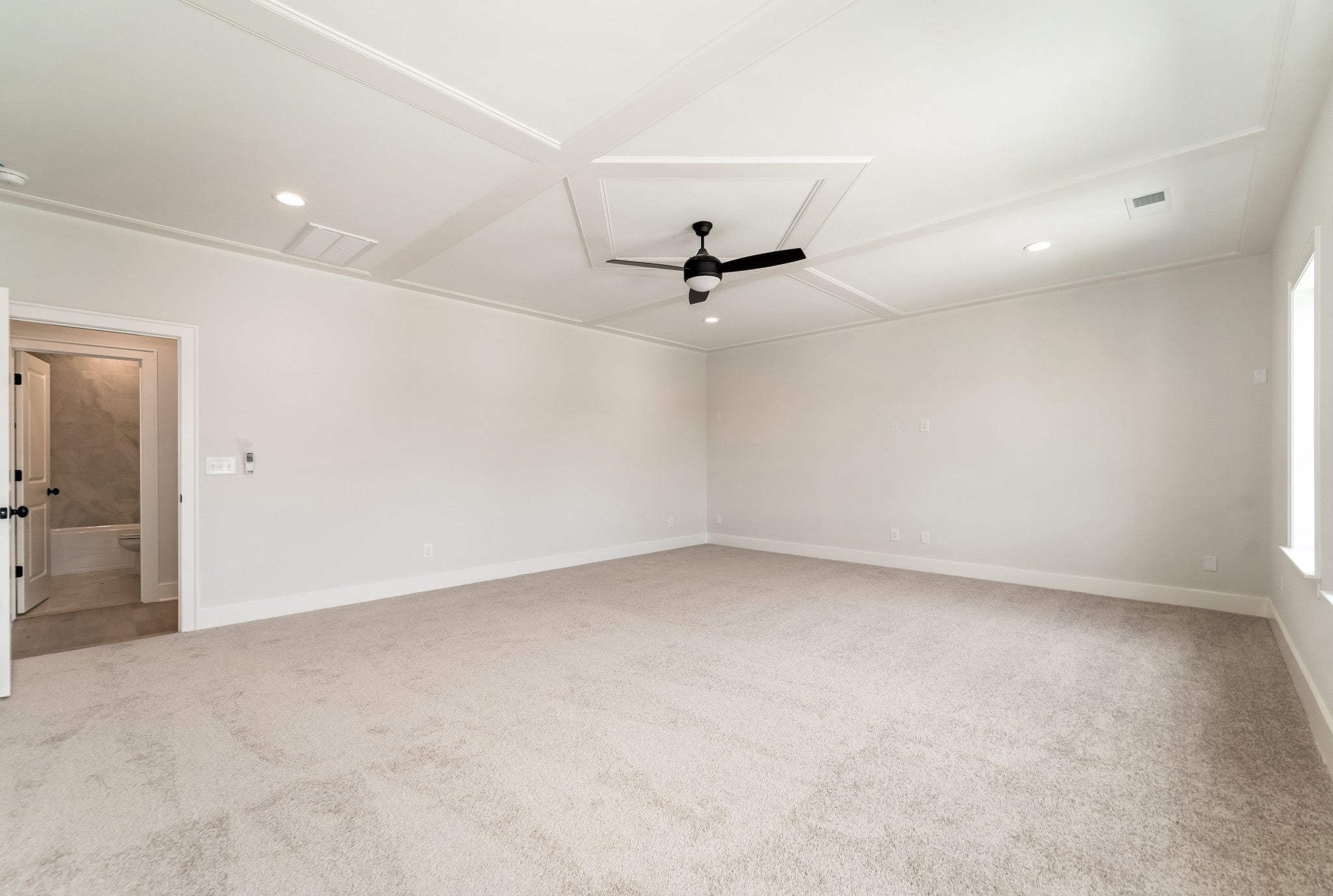 Franklin, Tennessee, 37064, United States, 5 Bedrooms Bedrooms, ,6 BathroomsBathrooms,Residential,Active,2007106