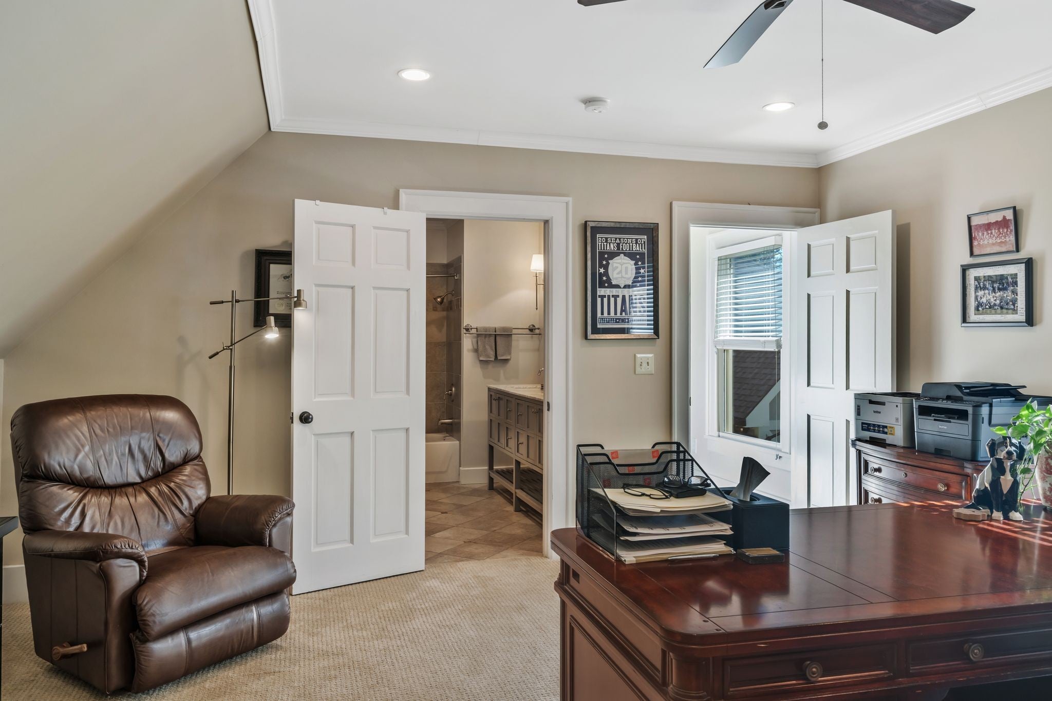 Nashville, Tennessee, 37215, United States, 4 Bedrooms Bedrooms, ,5 BathroomsBathrooms,Residential,Active,1988489