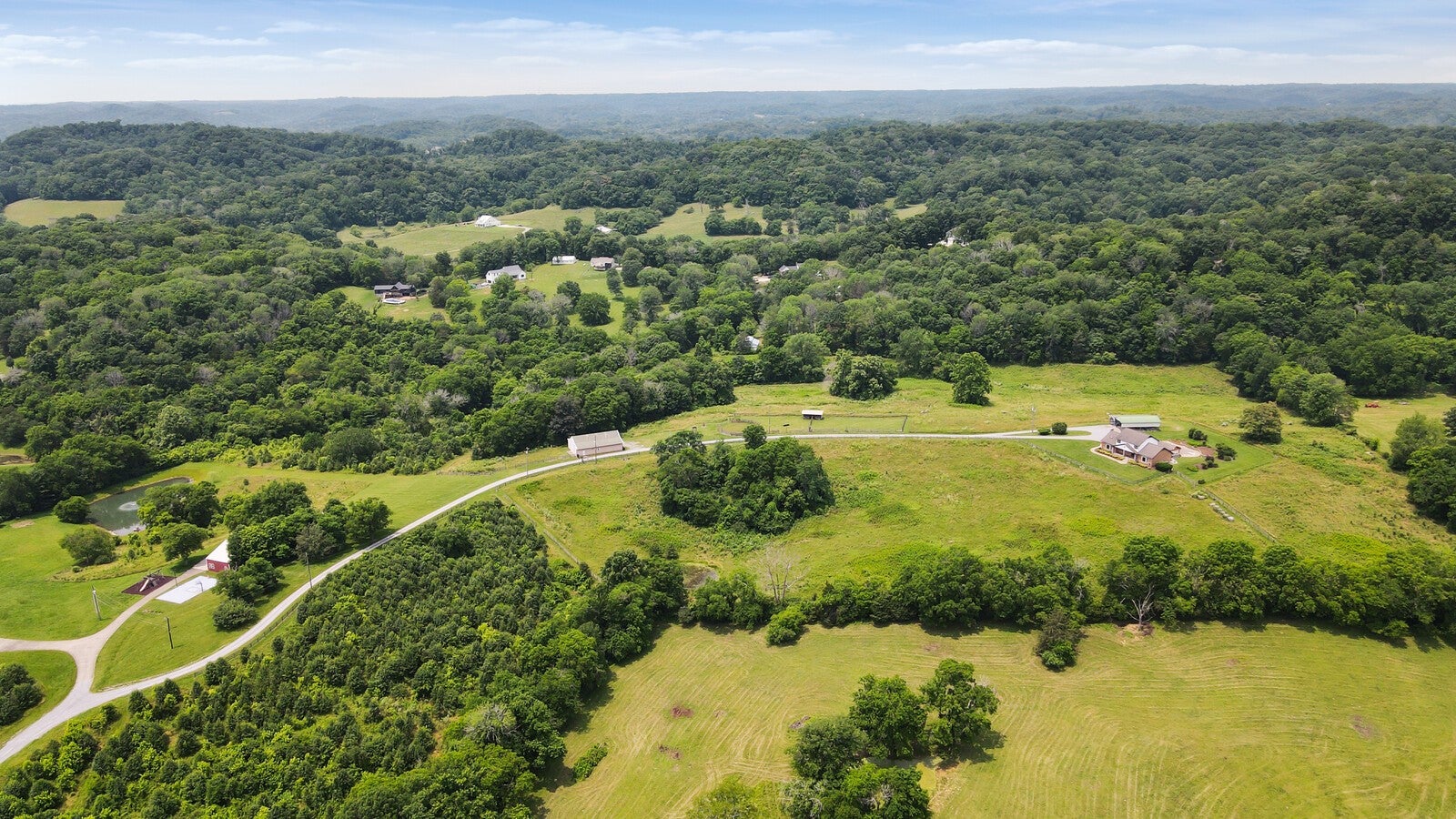 Goodlettsville, Tennessee, 37072, United States, 4 Bedrooms Bedrooms, ,4 BathroomsBathrooms,Residential,Active,1853351