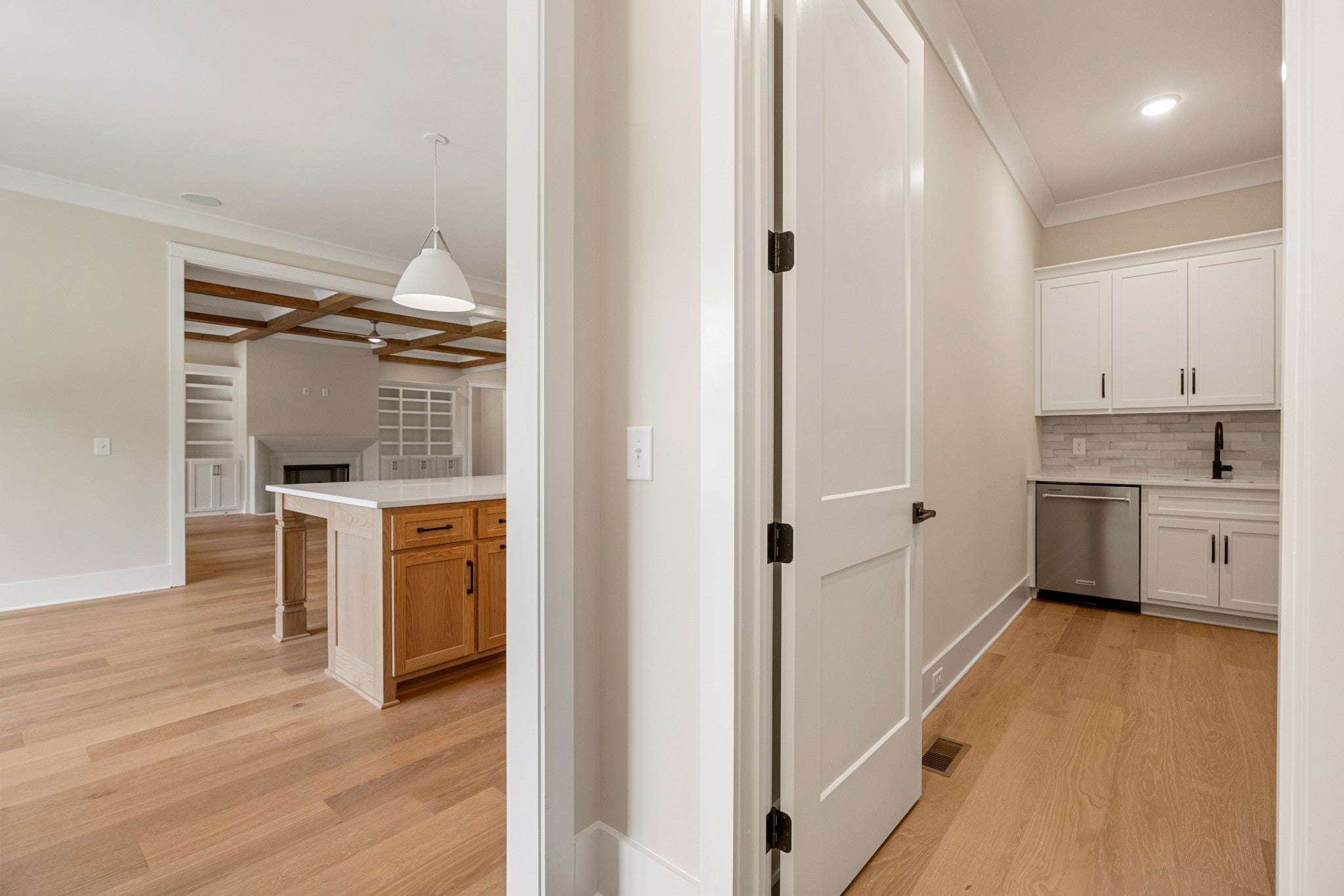 Lebanon, Tennessee, 37090, United States, 5 Bedrooms Bedrooms, ,7 BathroomsBathrooms,Residential,Active,1927656