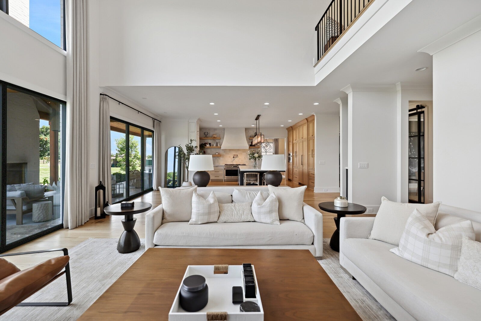 Franklin, Tennessee, 37067, United States, 5 Bedrooms Bedrooms, ,6 BathroomsBathrooms,Residential,Active,2009381