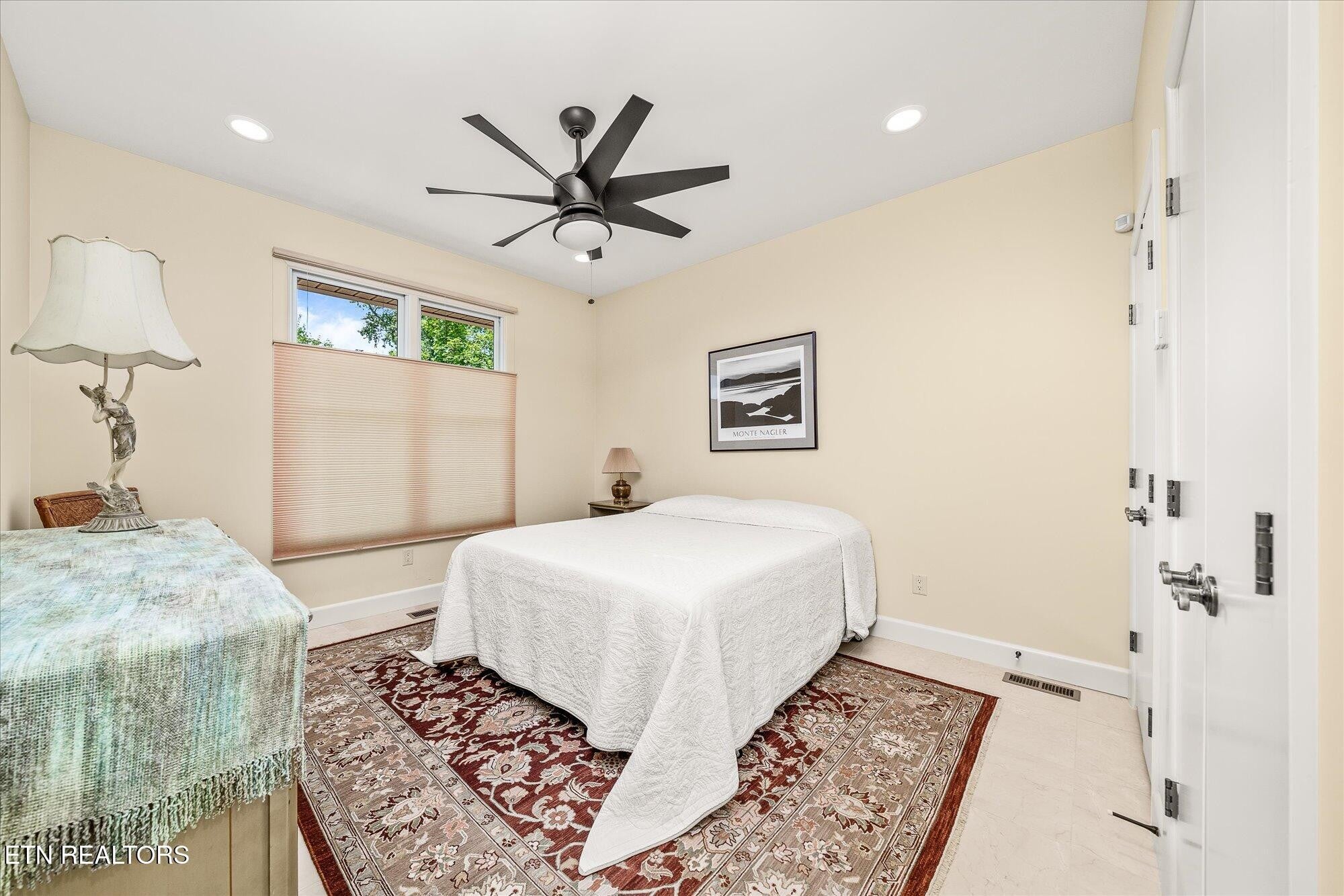 Crossville, Tennessee, 38558, United States, 4 Bedrooms Bedrooms, ,4 BathroomsBathrooms,Residential,Active,2011427