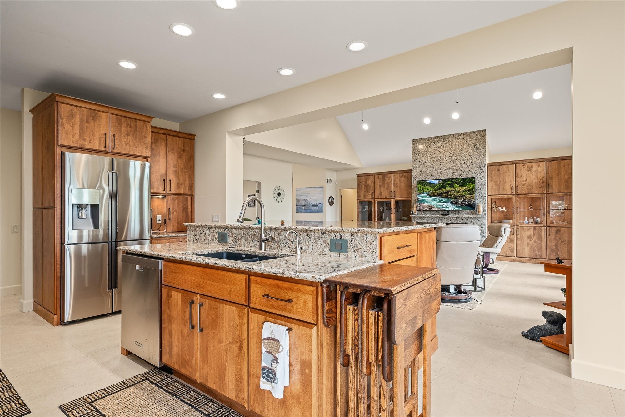 Crossville, Tennessee, 38558, United States, 4 Bedrooms Bedrooms, ,4 BathroomsBathrooms,Residential,Active,1968432