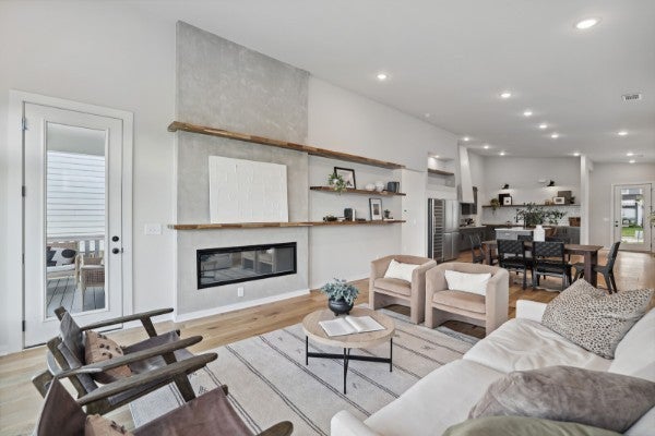 Nashville, Tennessee, 37211, United States, 4 Bedrooms Bedrooms, ,5 BathroomsBathrooms,Residential,Contingent,1871633