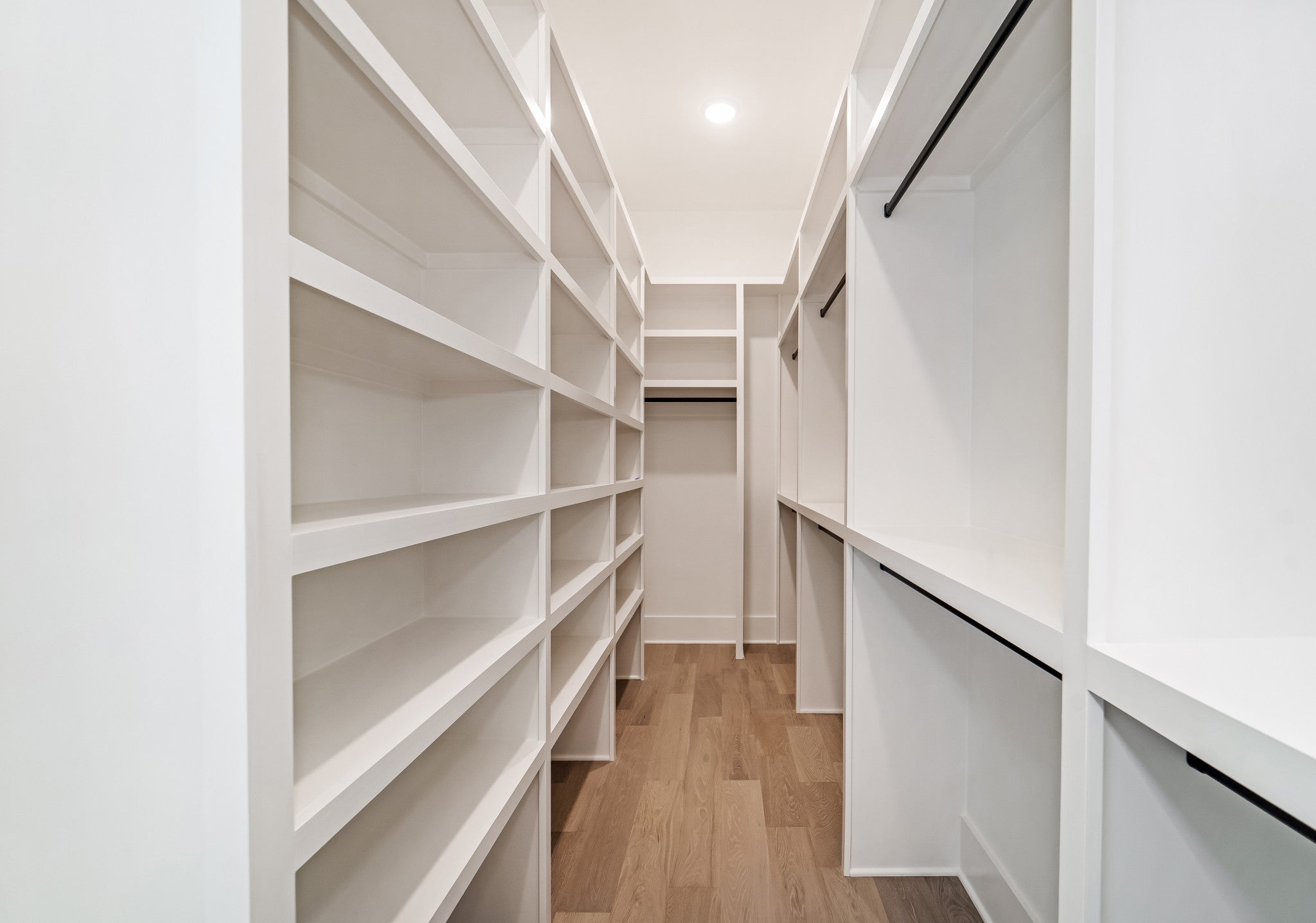 Franklin, Tennessee, 37064, United States, 5 Bedrooms Bedrooms, ,6 BathroomsBathrooms,Residential,Active,2007106