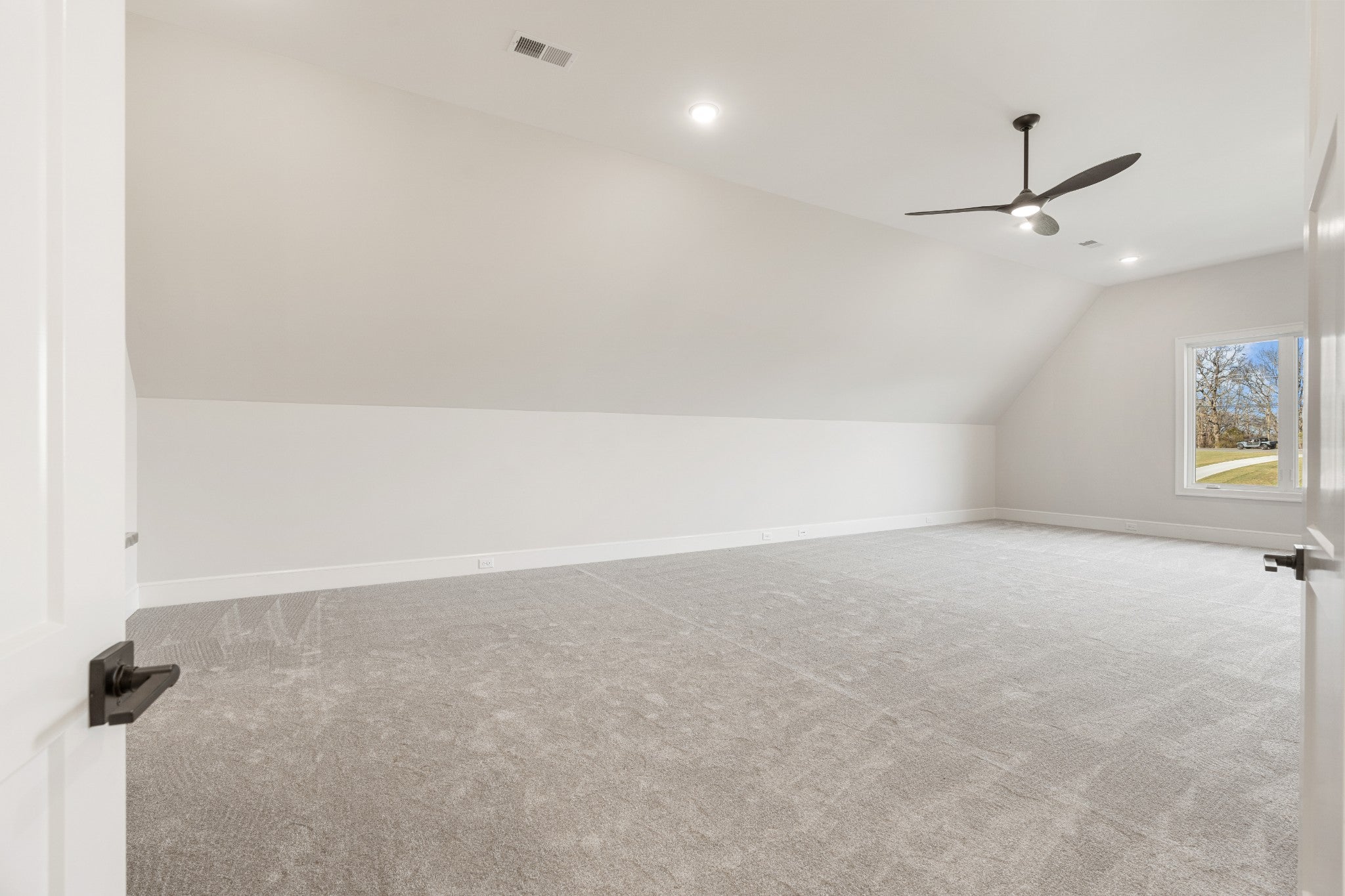 Lebanon, Tennessee, 37087, United States, 5 Bedrooms Bedrooms, ,5 BathroomsBathrooms,Residential,Active,2006870