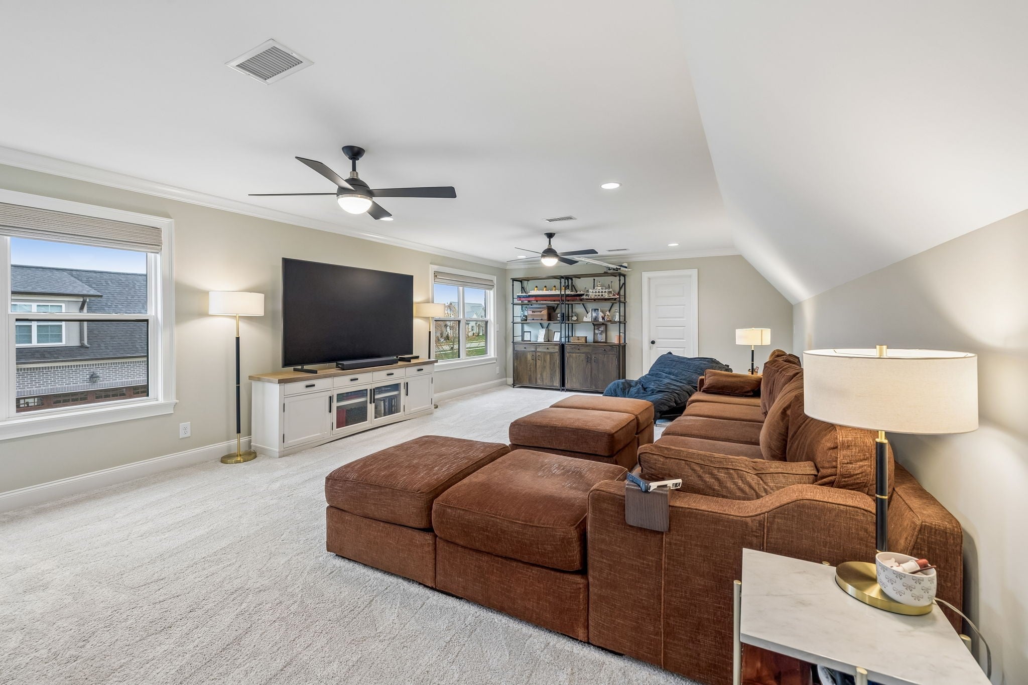 Lebanon, Tennessee, 37087, United States, 4 Bedrooms Bedrooms, ,3 BathroomsBathrooms,Residential,Active,2028529