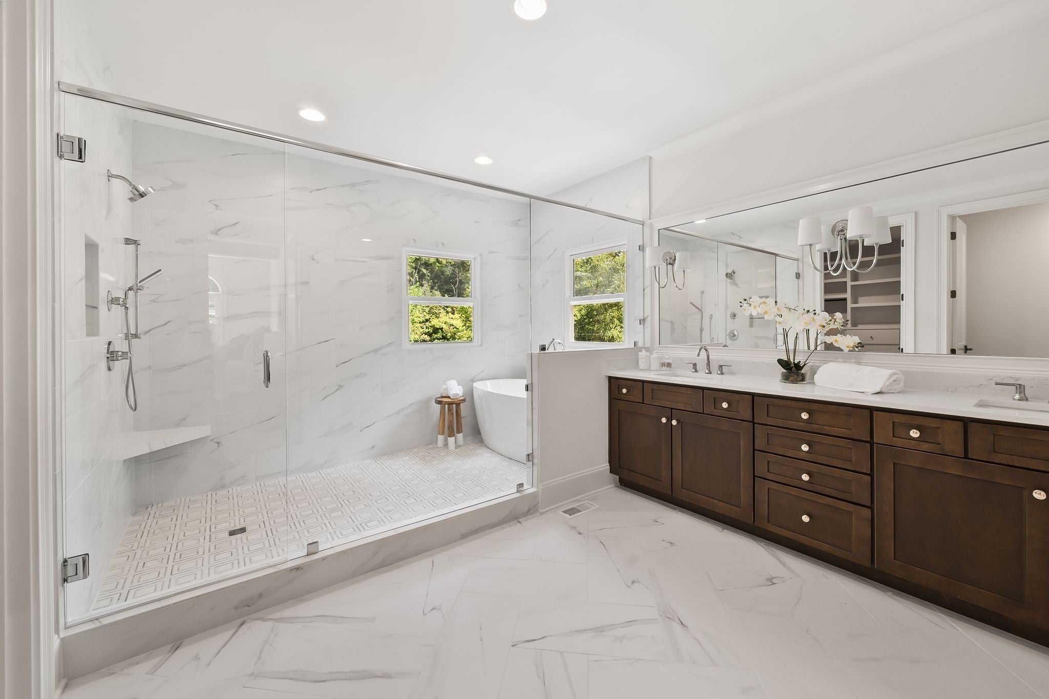 Brentwood, Tennessee, 37027, United States, 5 Bedrooms Bedrooms, ,5 BathroomsBathrooms,Residential,Active,1992550