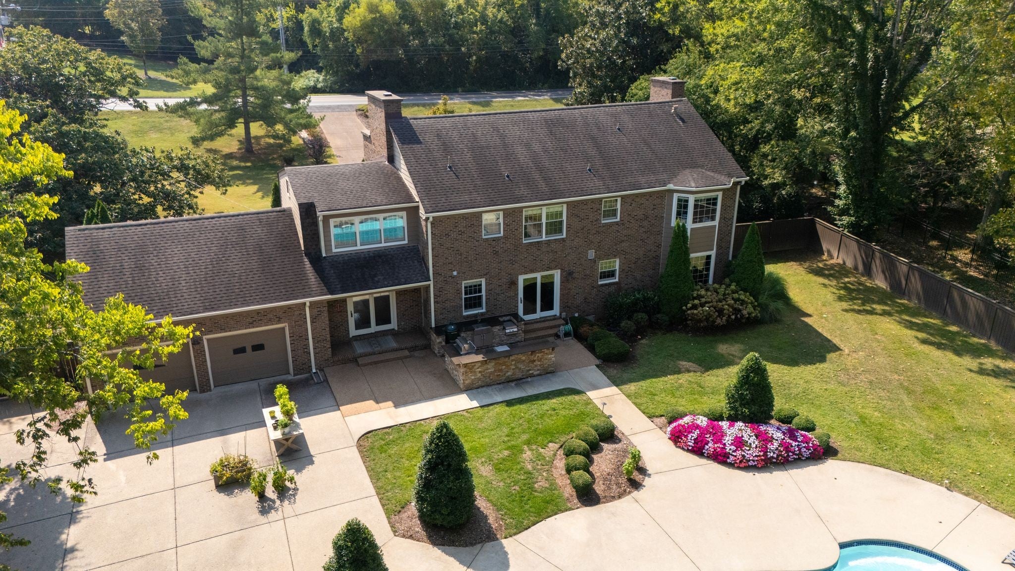 Nashville, Tennessee, 37221, United States, 4 Bedrooms Bedrooms, ,3 BathroomsBathrooms,Residential,Active,1967104