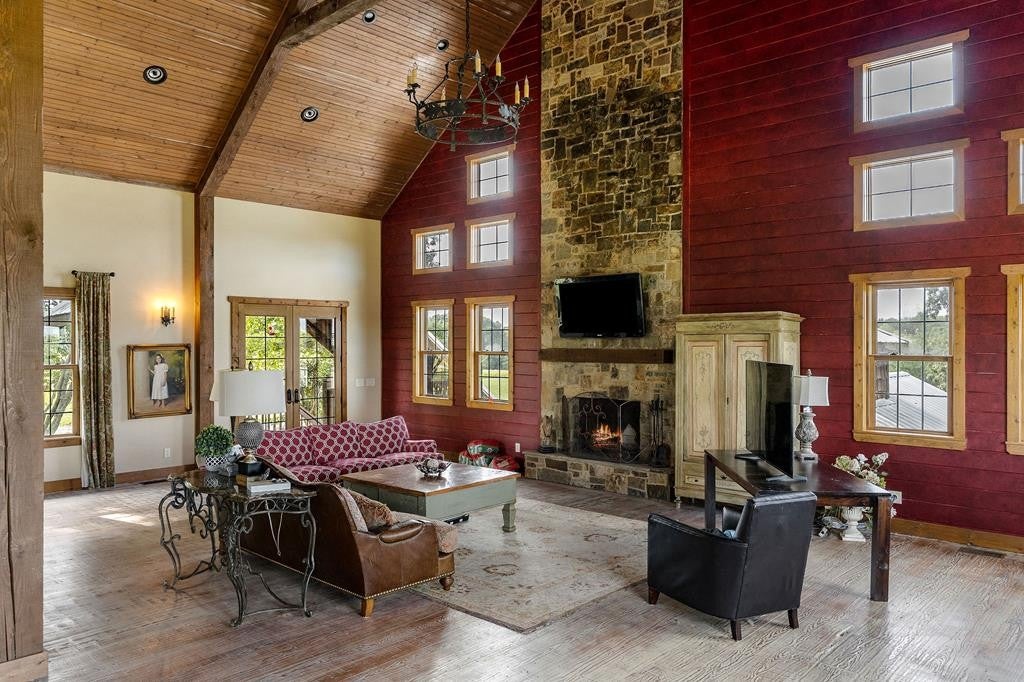 Smithville, Tennessee, 37166, United States, ,7 BathroomsBathrooms,Residential,Active,1769789