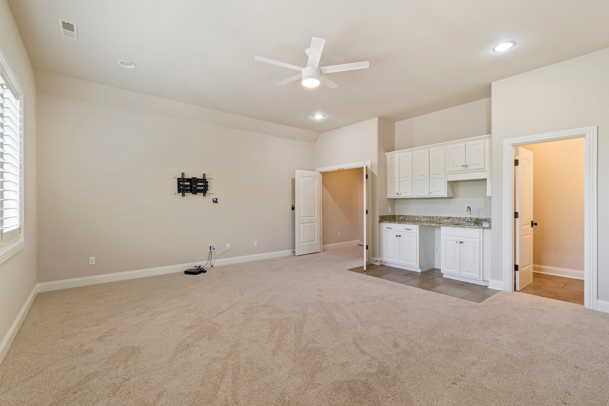 Brentwood, Tennessee, 37027, United States, 5 Bedrooms Bedrooms, ,6 BathroomsBathrooms,Residential,Active,1985582