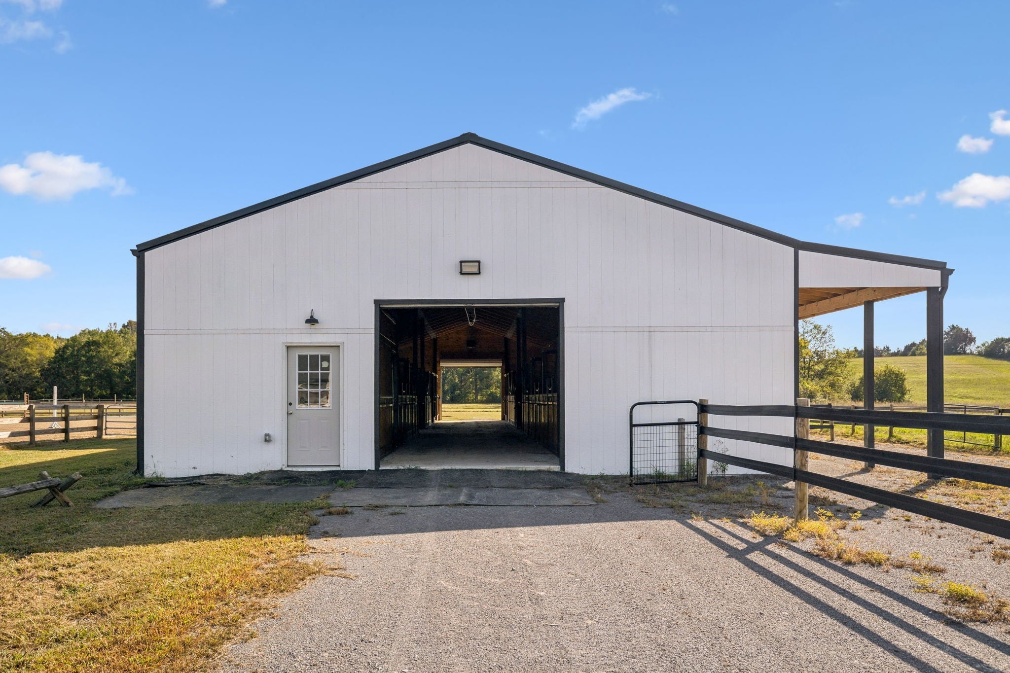 Lebanon, Tennessee, 37090, United States, 3 Bedrooms Bedrooms, ,4 BathroomsBathrooms,Residential,Active,2006888